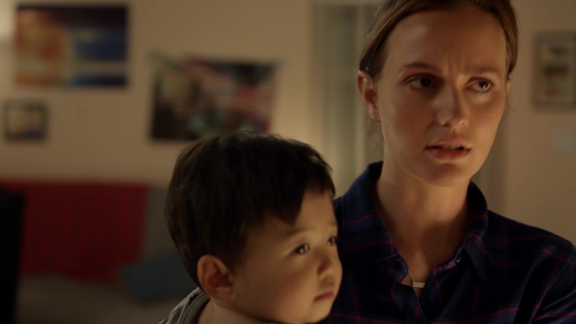 SINGLEPARENTS1X04_0577.jpg
