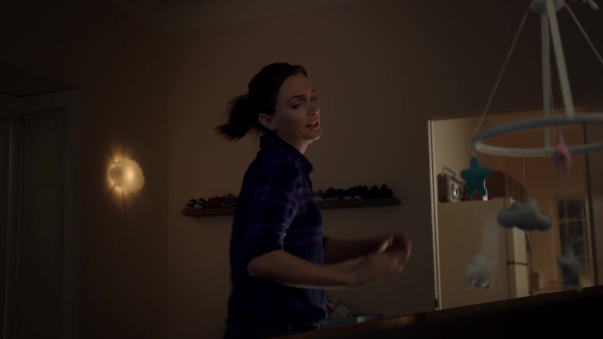SINGLEPARENTS1X04_1062.jpg