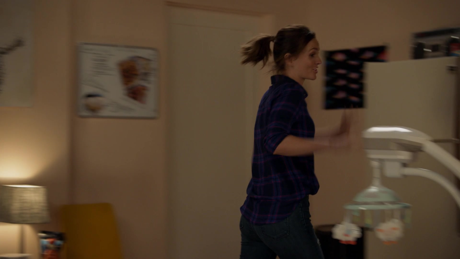 SINGLEPARENTS1X04_1622.jpg