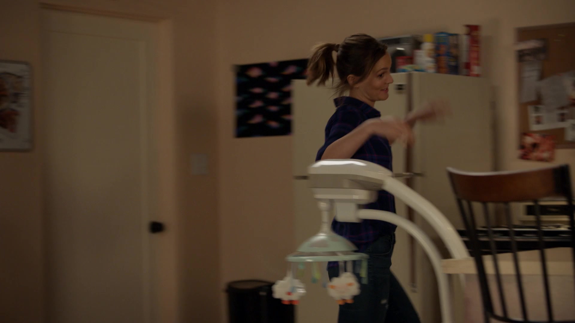 SINGLEPARENTS1X04_1623.jpg