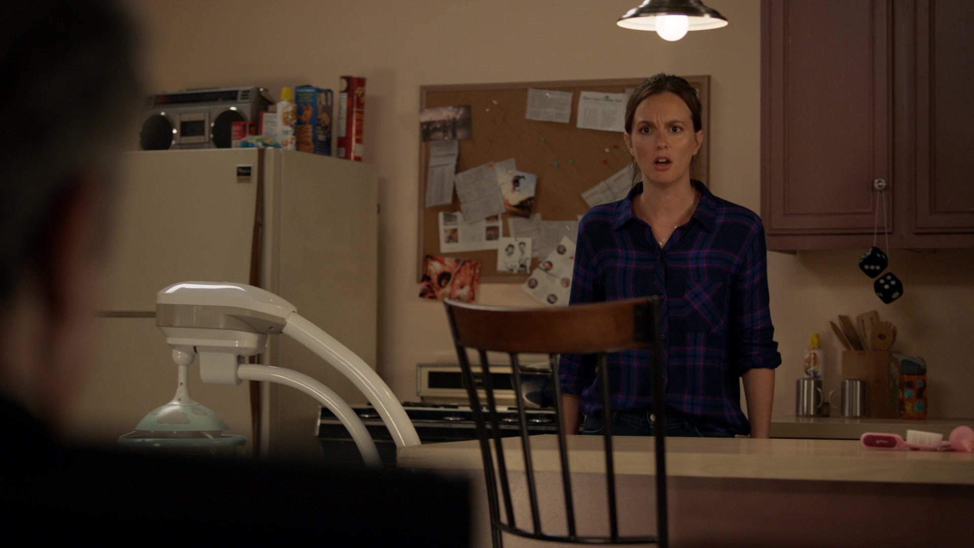 SINGLEPARENTS1X04_1638.jpg