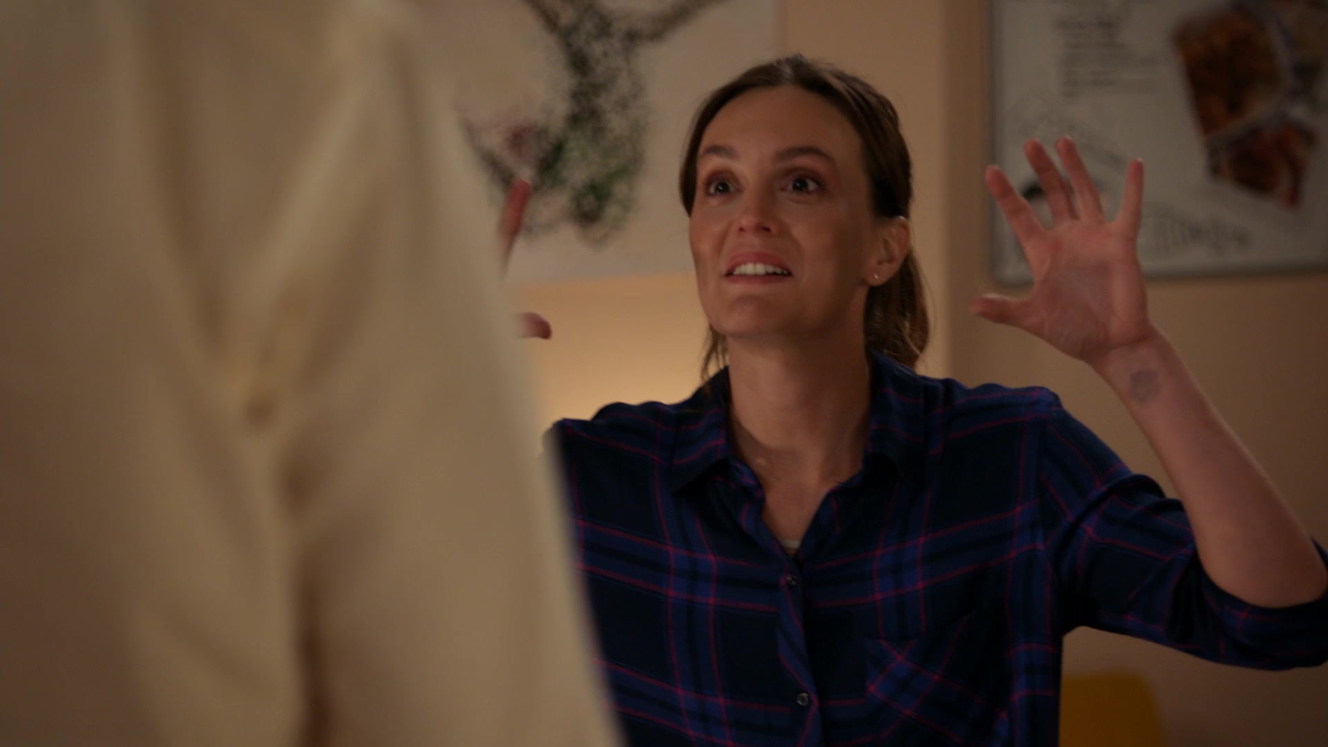 SINGLEPARENTS1X04_1749.jpg