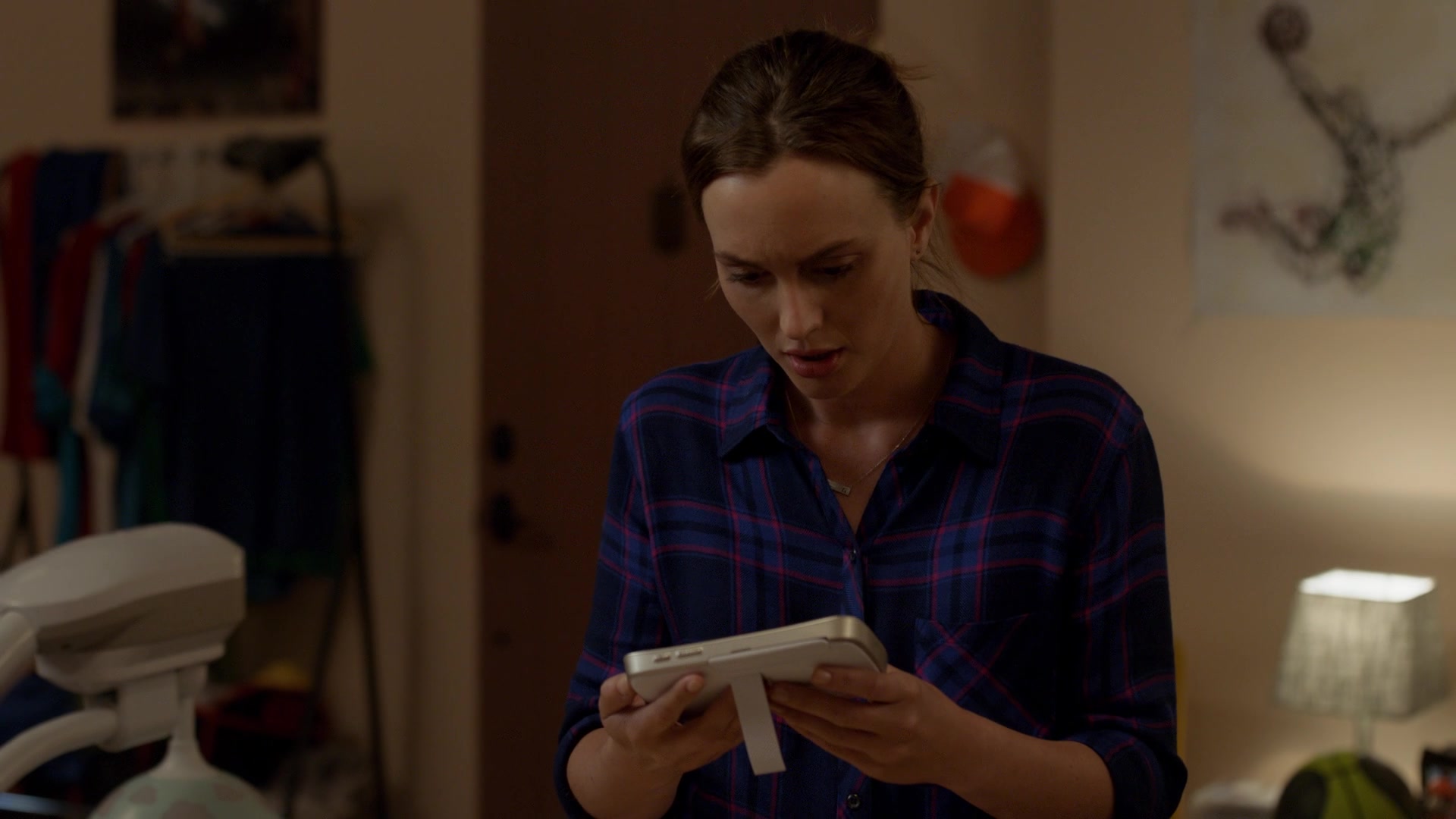 SINGLEPARENTS1X04_2099.jpg