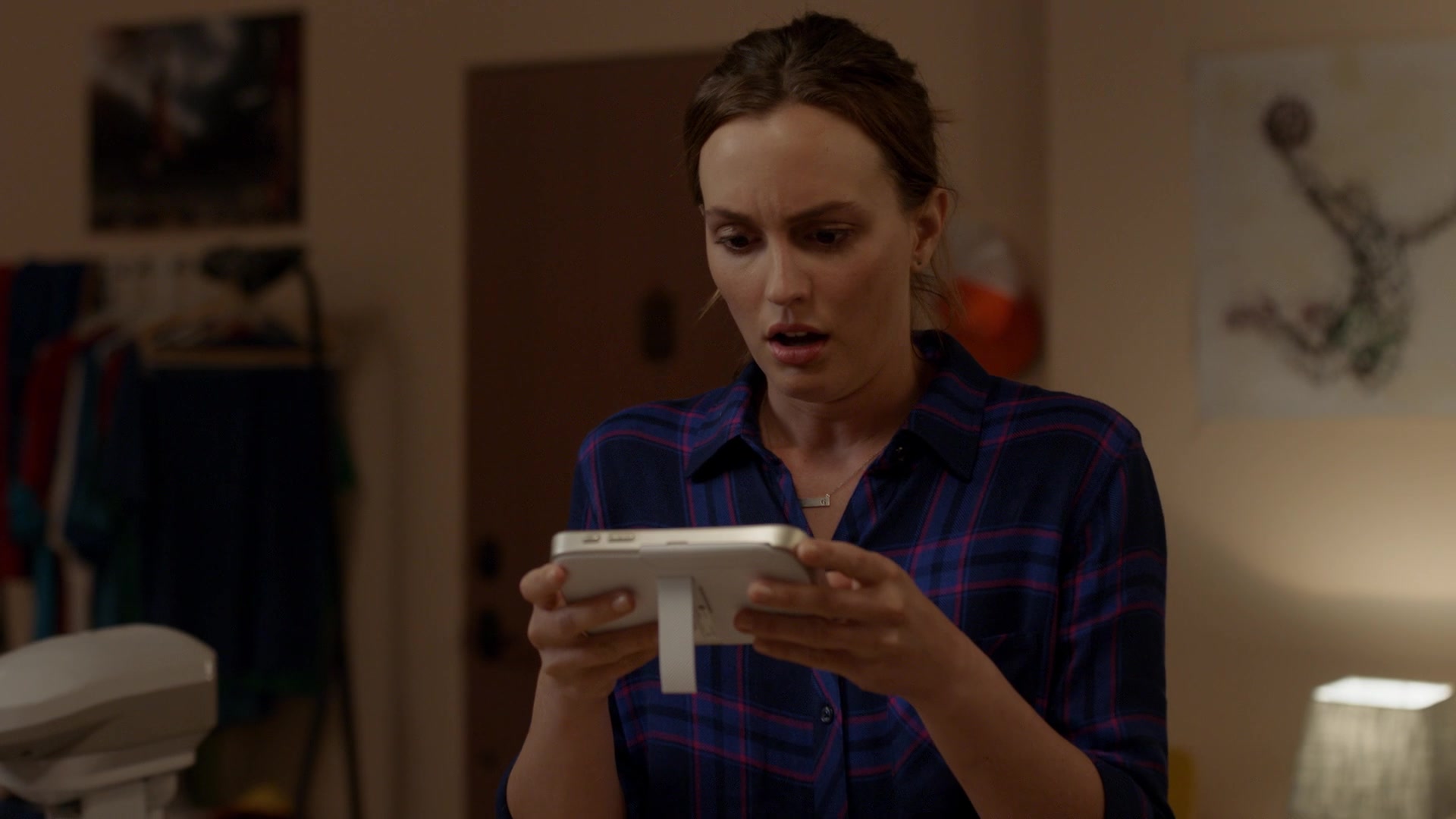 SINGLEPARENTS1X04_2112.jpg