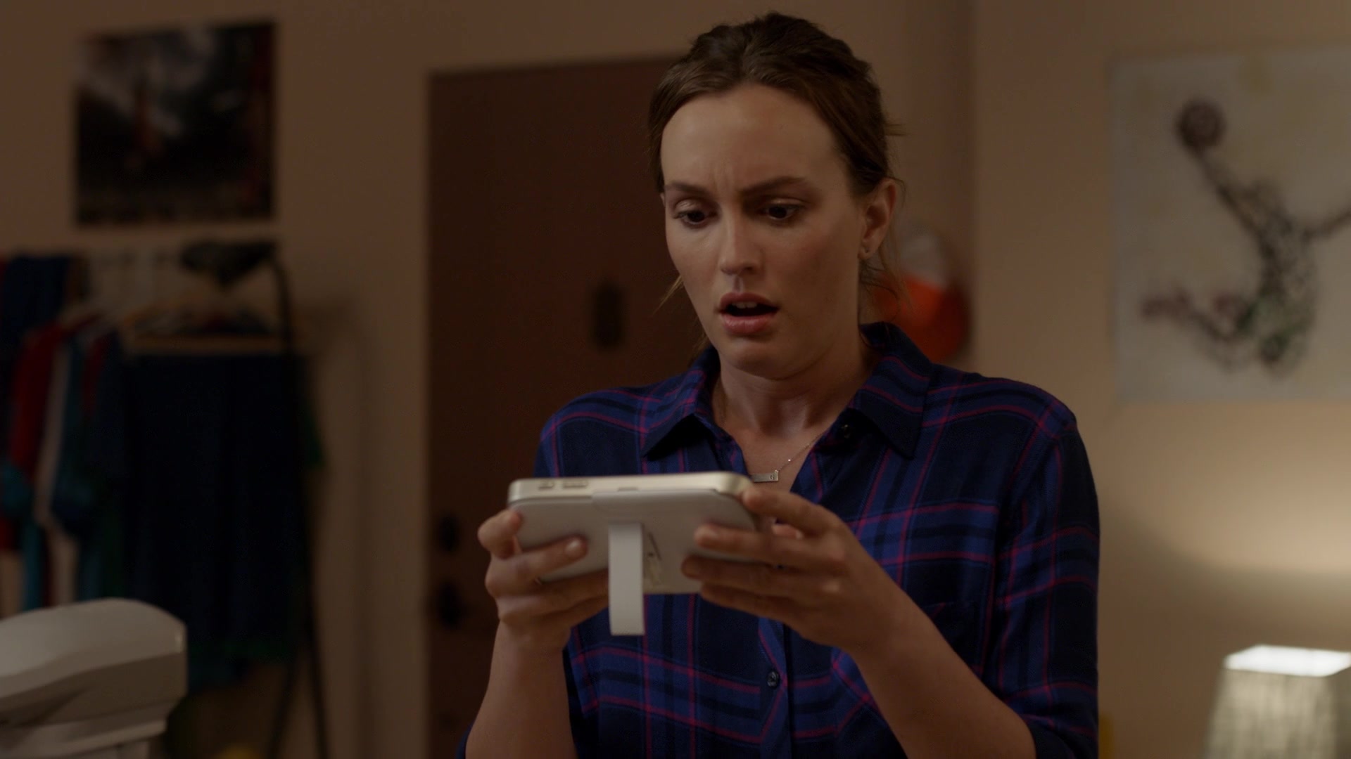 SINGLEPARENTS1X04_2113.jpg