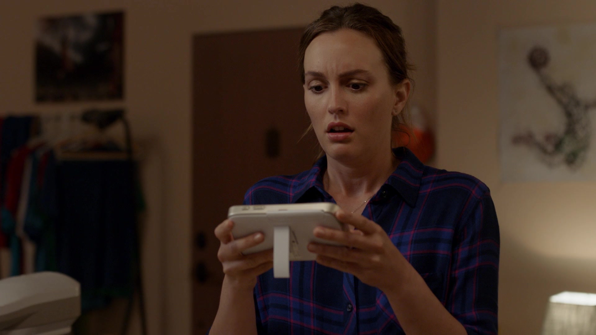 SINGLEPARENTS1X04_2114.jpg
