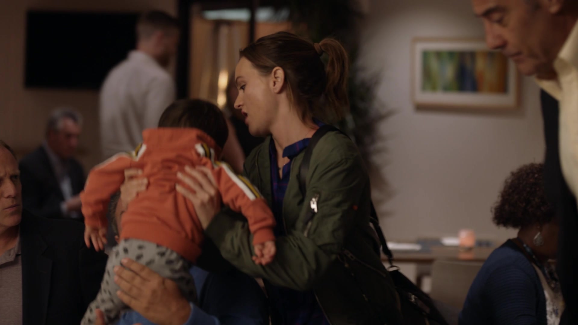 SINGLEPARENTS1X04_2386.jpg