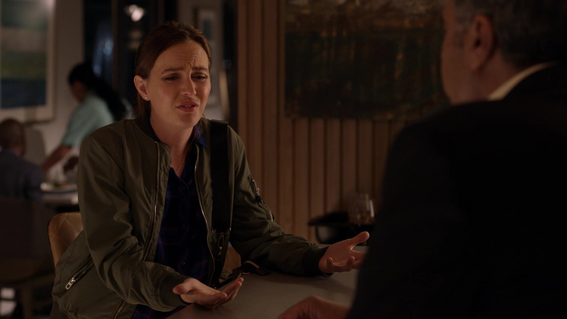 SINGLEPARENTS1X04_2543.jpg