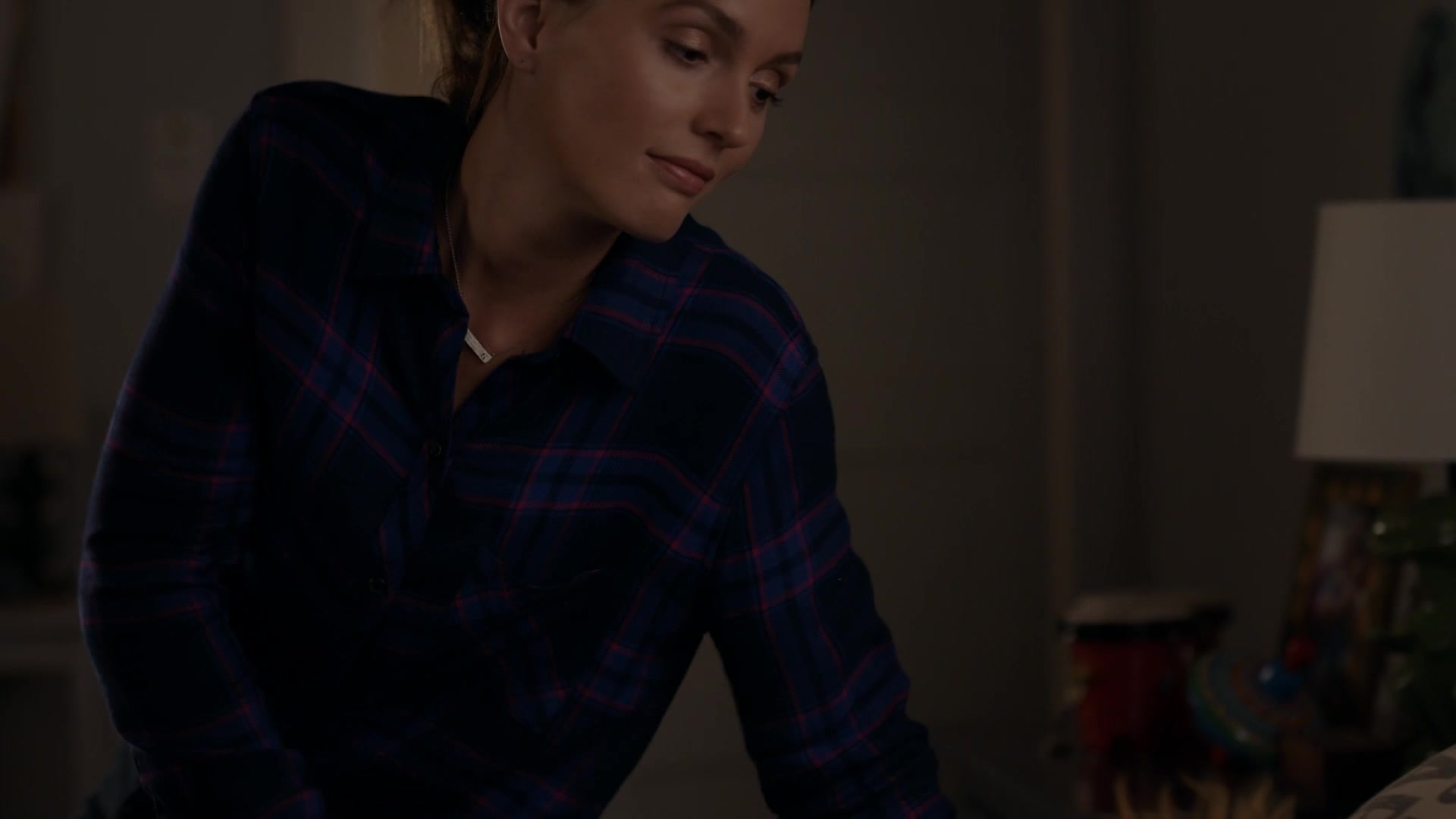 SINGLEPARENTS1X04_2799.jpg