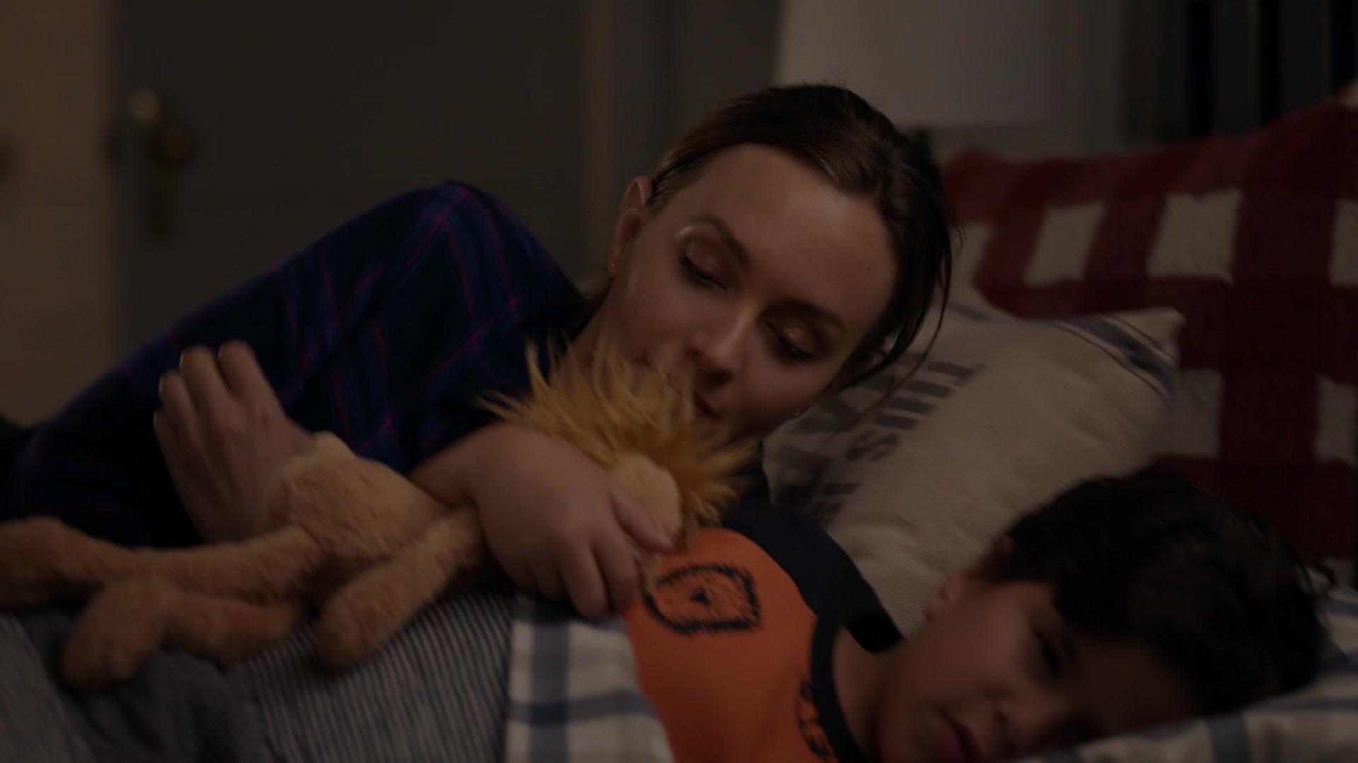 SINGLEPARENTS1X04_2804.jpg