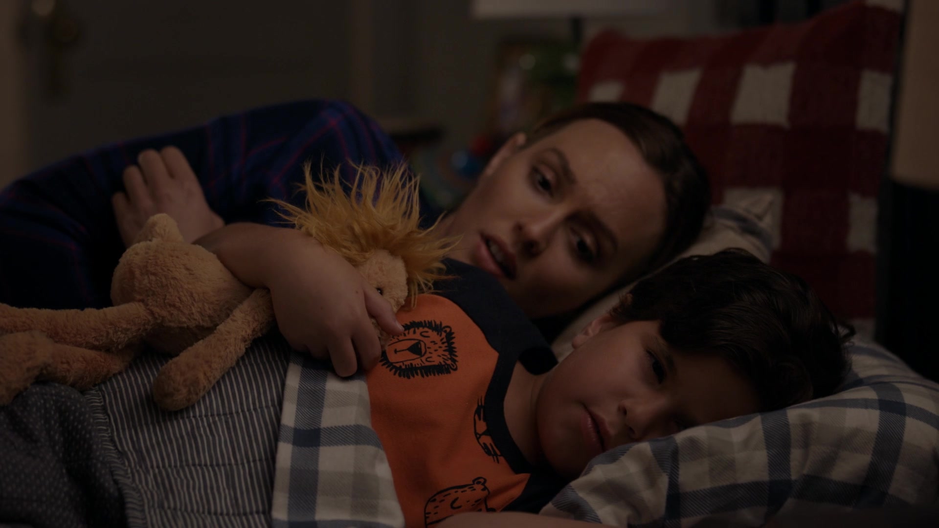 SINGLEPARENTS1X04_2808.jpg
