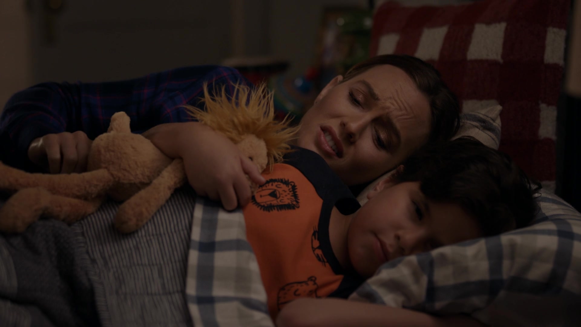 SINGLEPARENTS1X04_2817.jpg