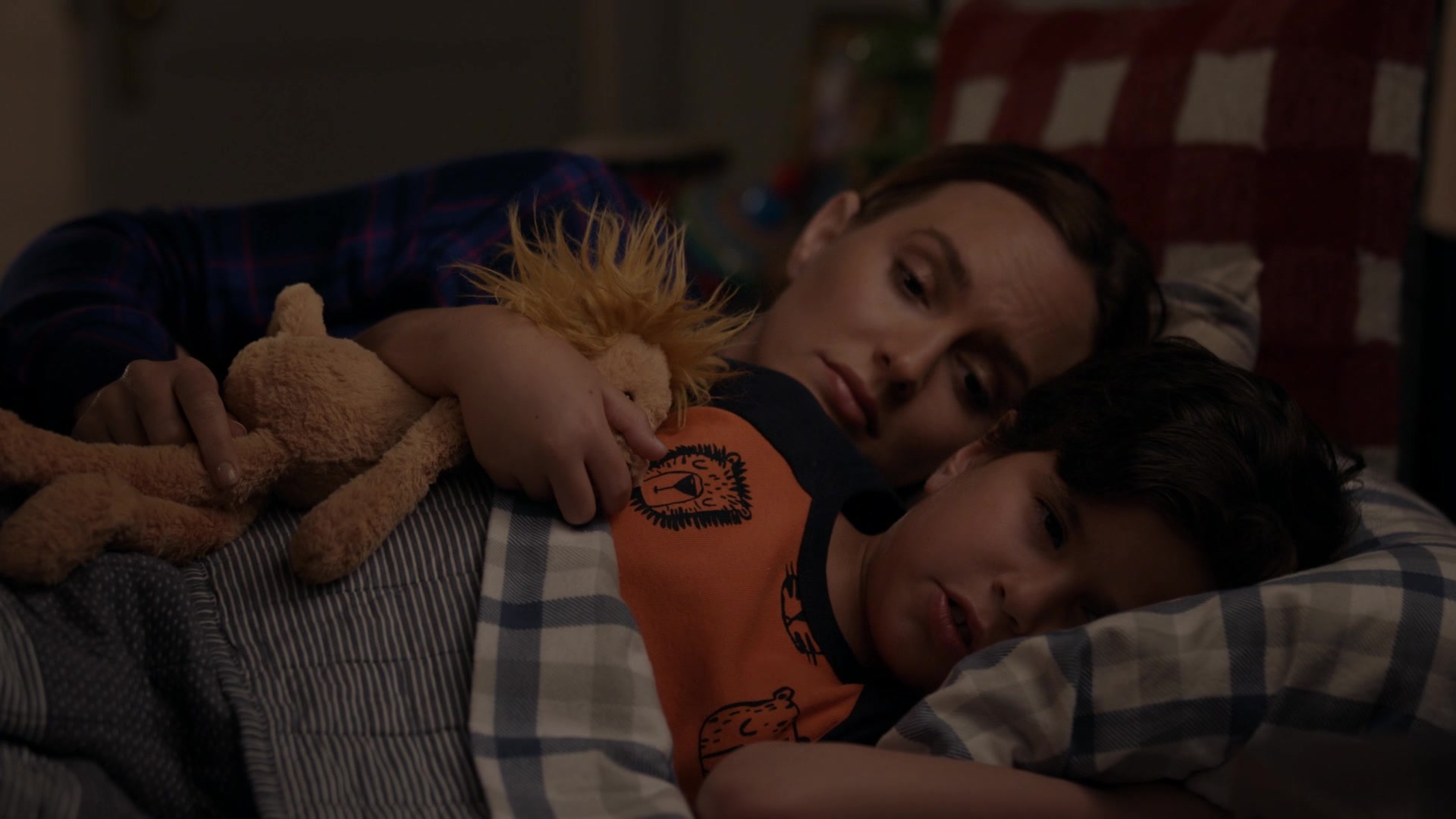 SINGLEPARENTS1X04_2821.jpg