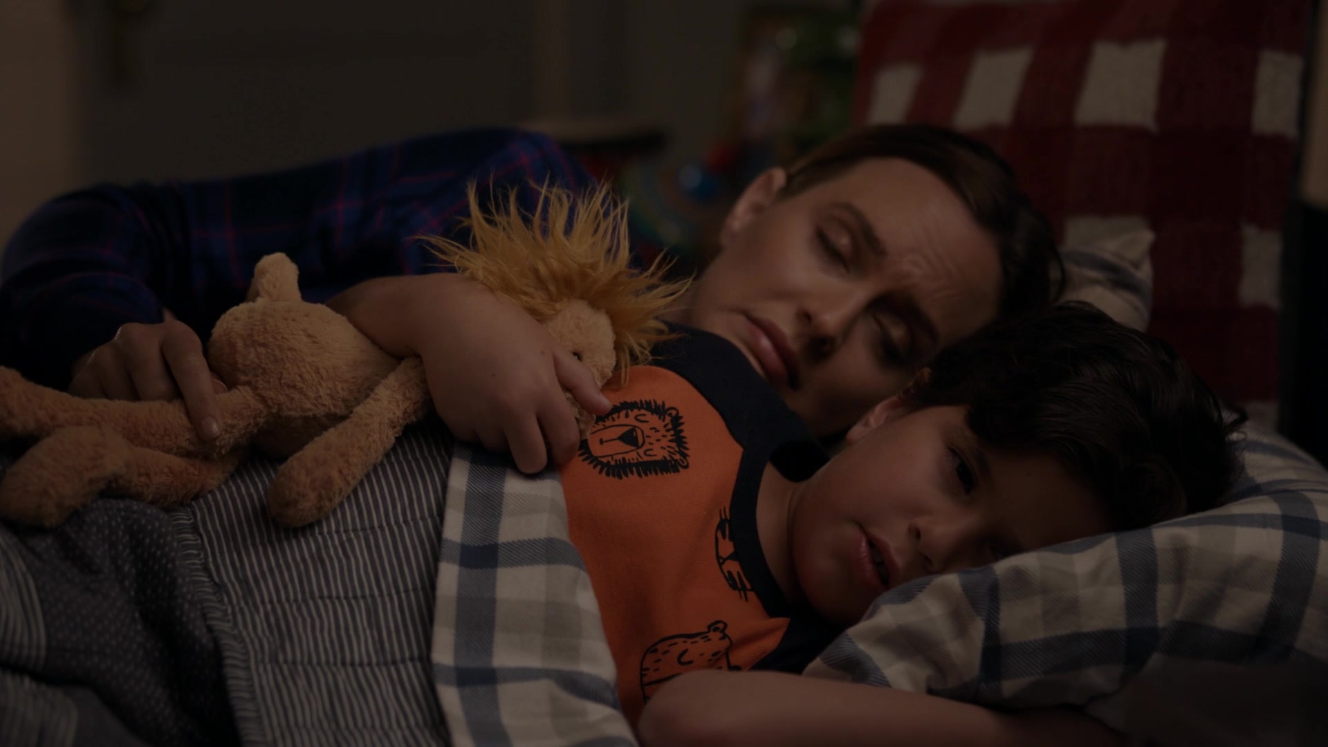 SINGLEPARENTS1X04_2822.jpg