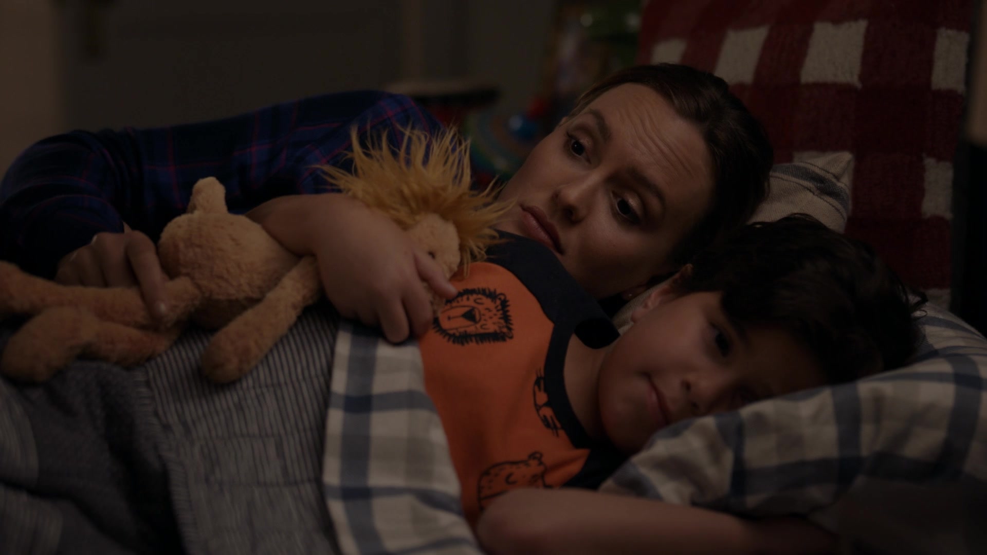 SINGLEPARENTS1X04_2829.jpg