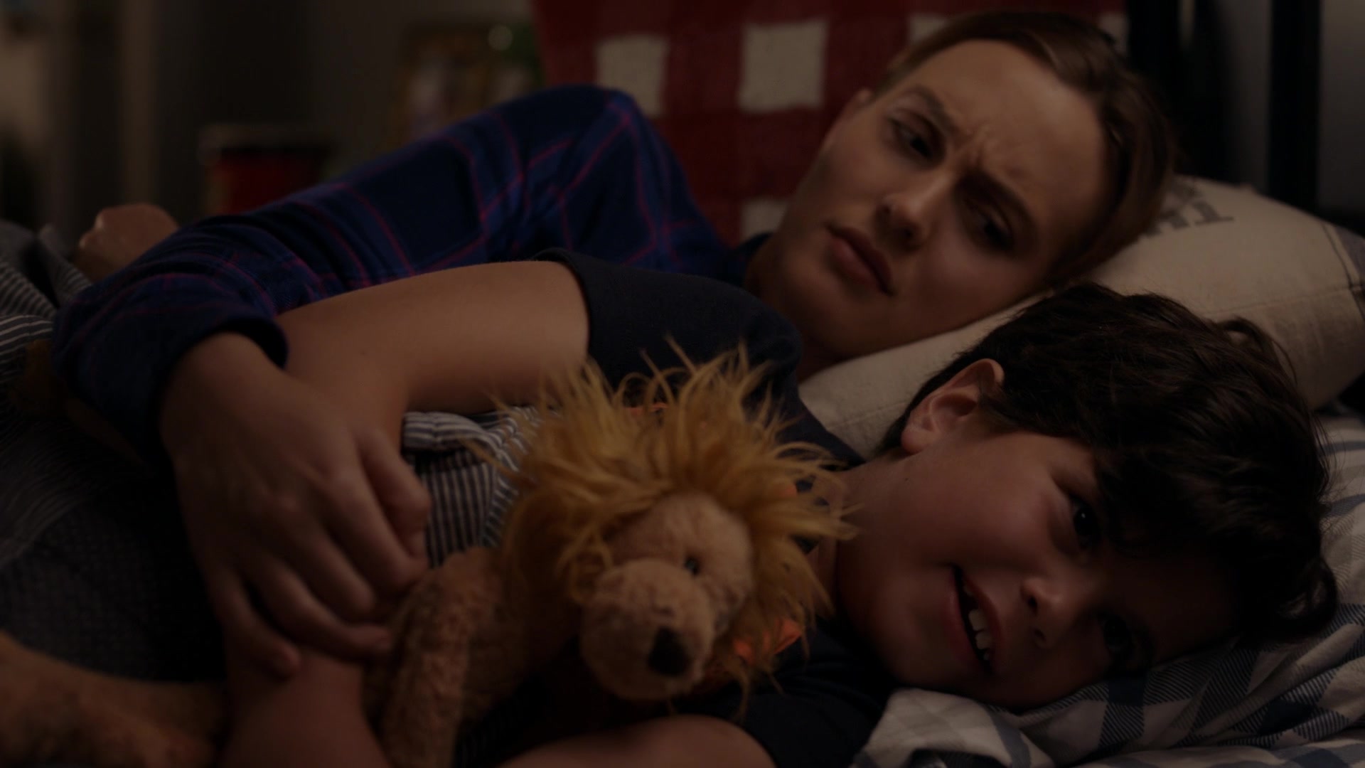 SINGLEPARENTS1X04_2949.jpg