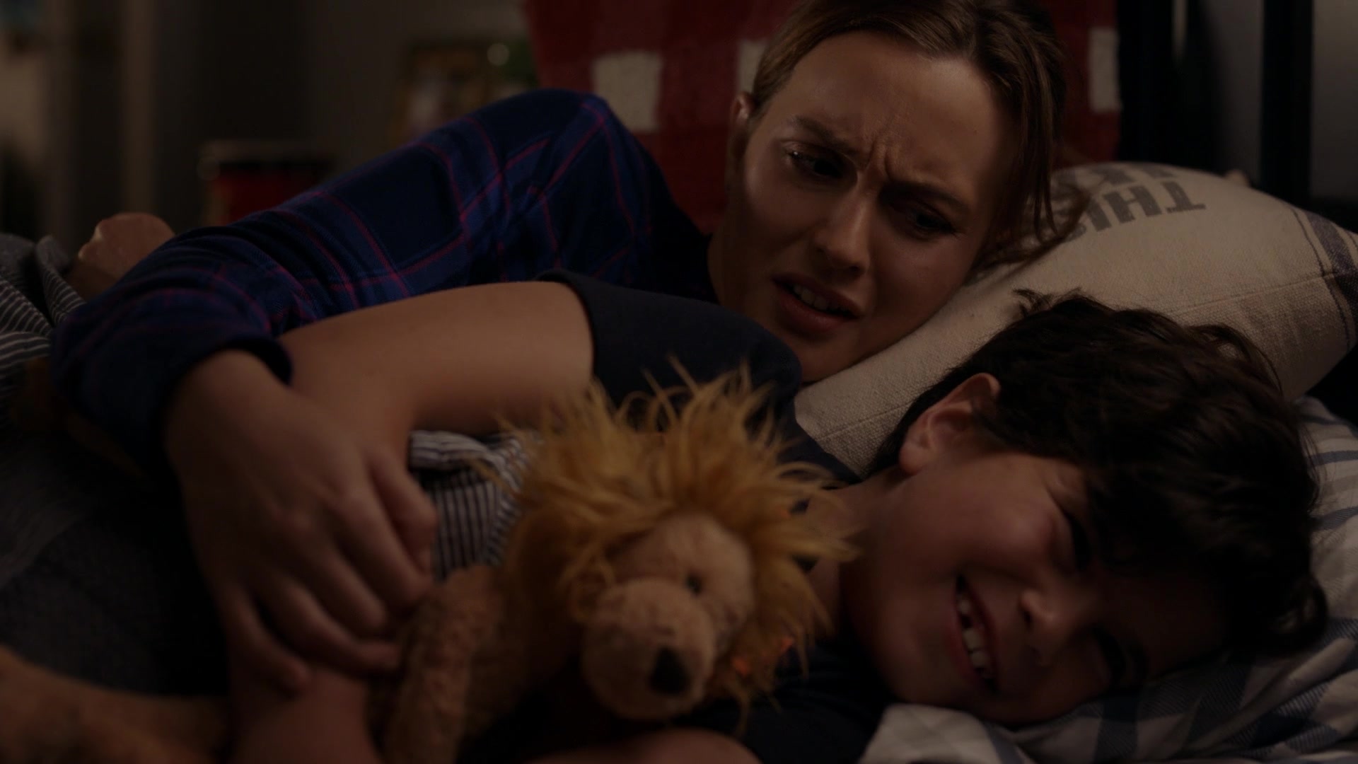 SINGLEPARENTS1X04_2953.jpg