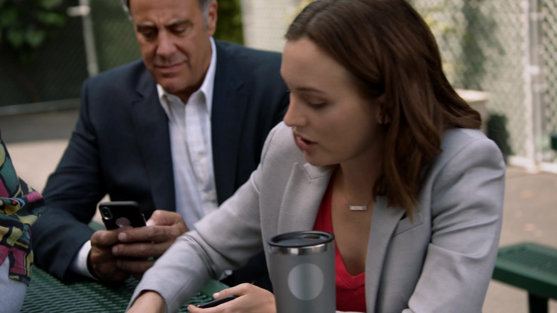 SingleParents1x02-0002.jpg