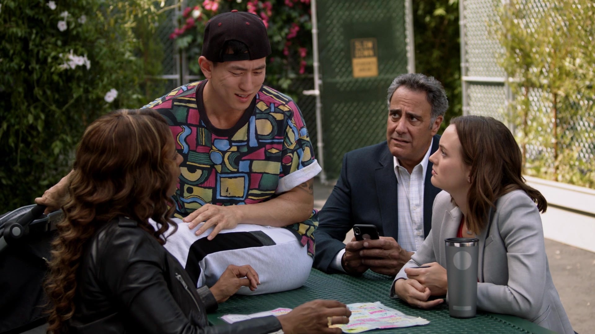SingleParents1x02-0017.jpg