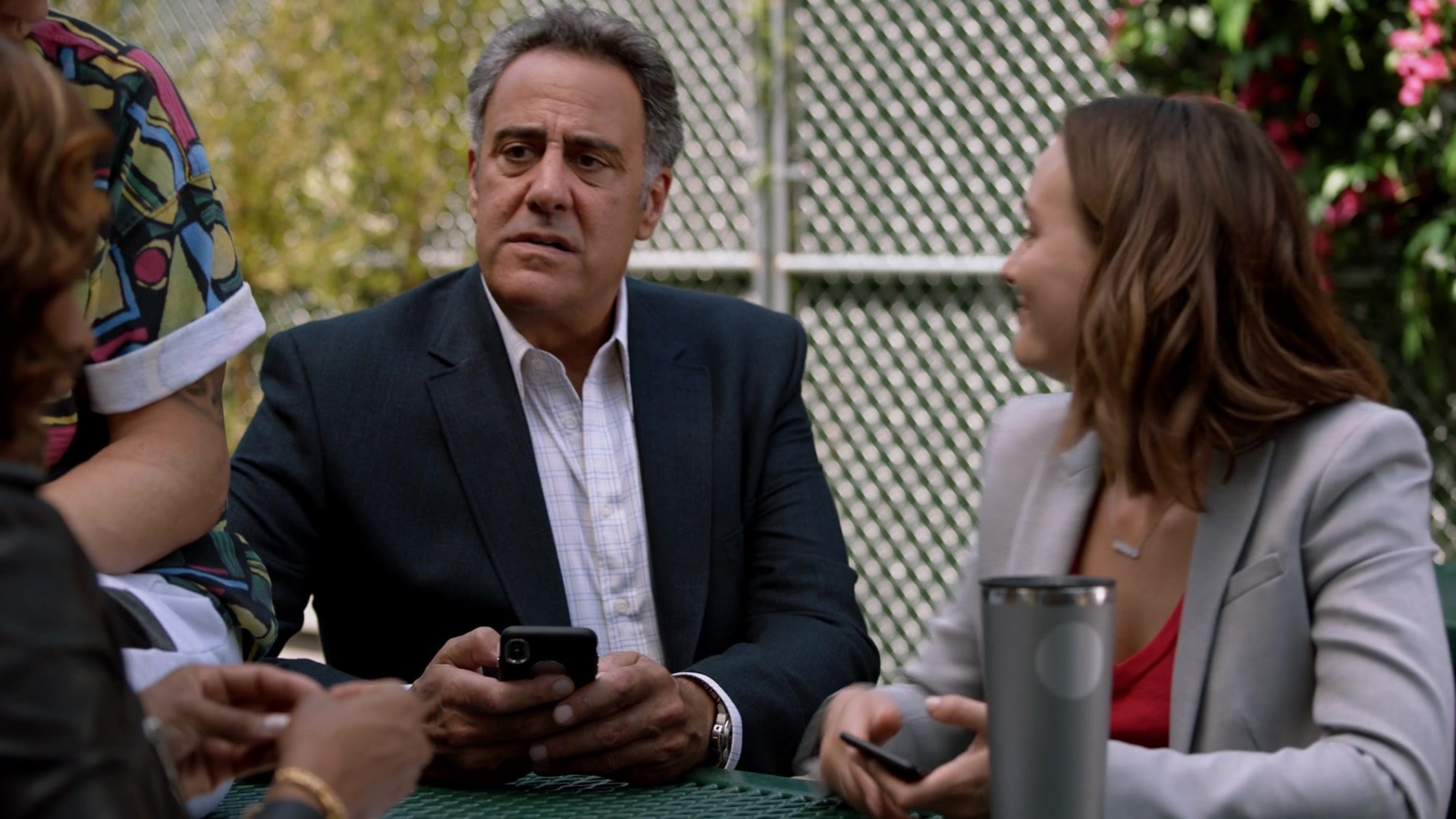SingleParents1x02-0022.jpg