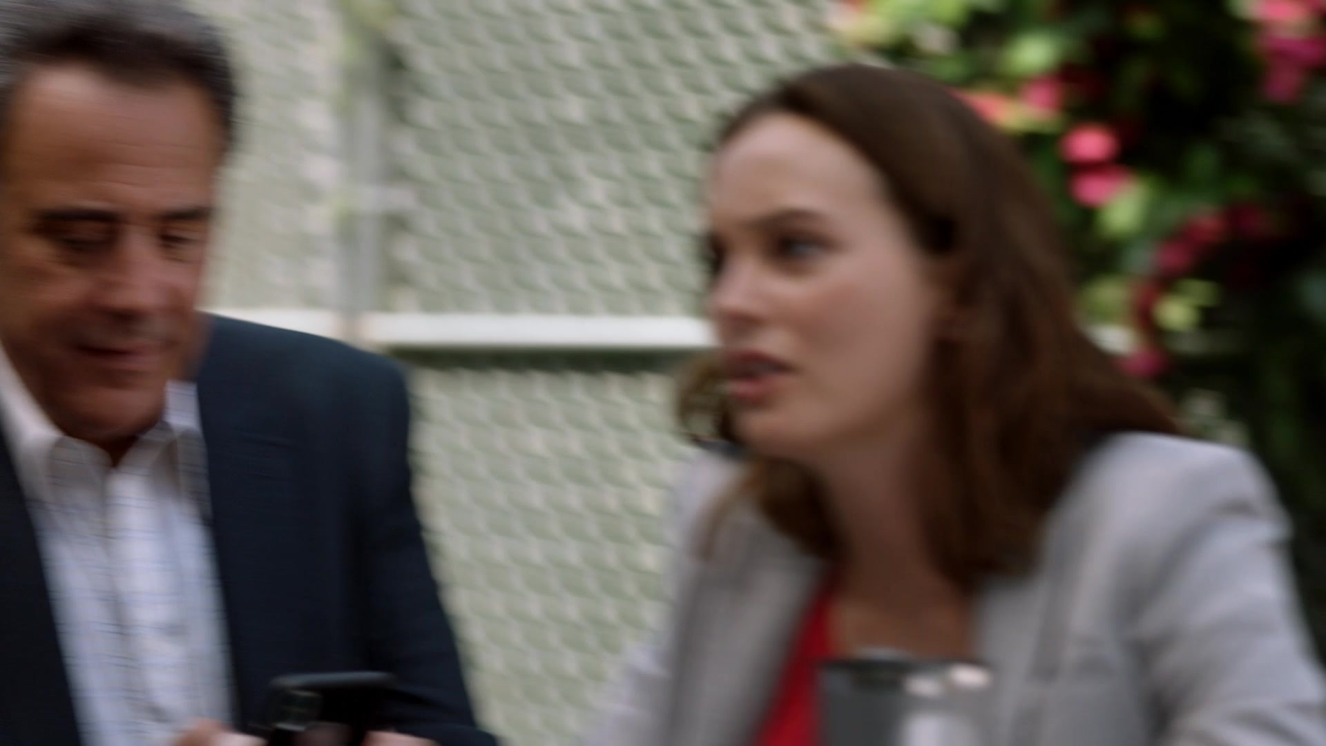 SingleParents1x02-0026.jpg