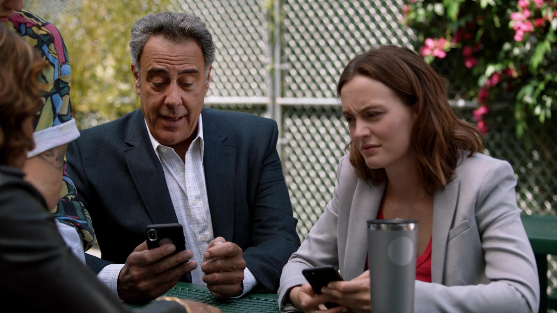 SingleParents1x02-0052.jpg