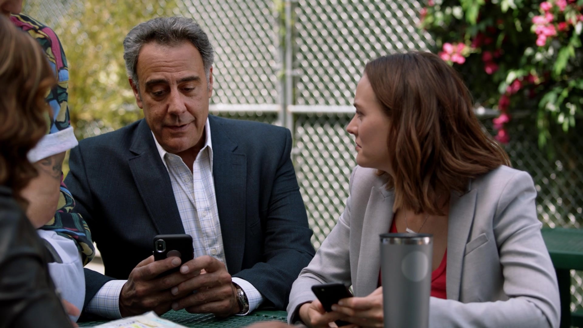 SingleParents1x02-0059.jpg