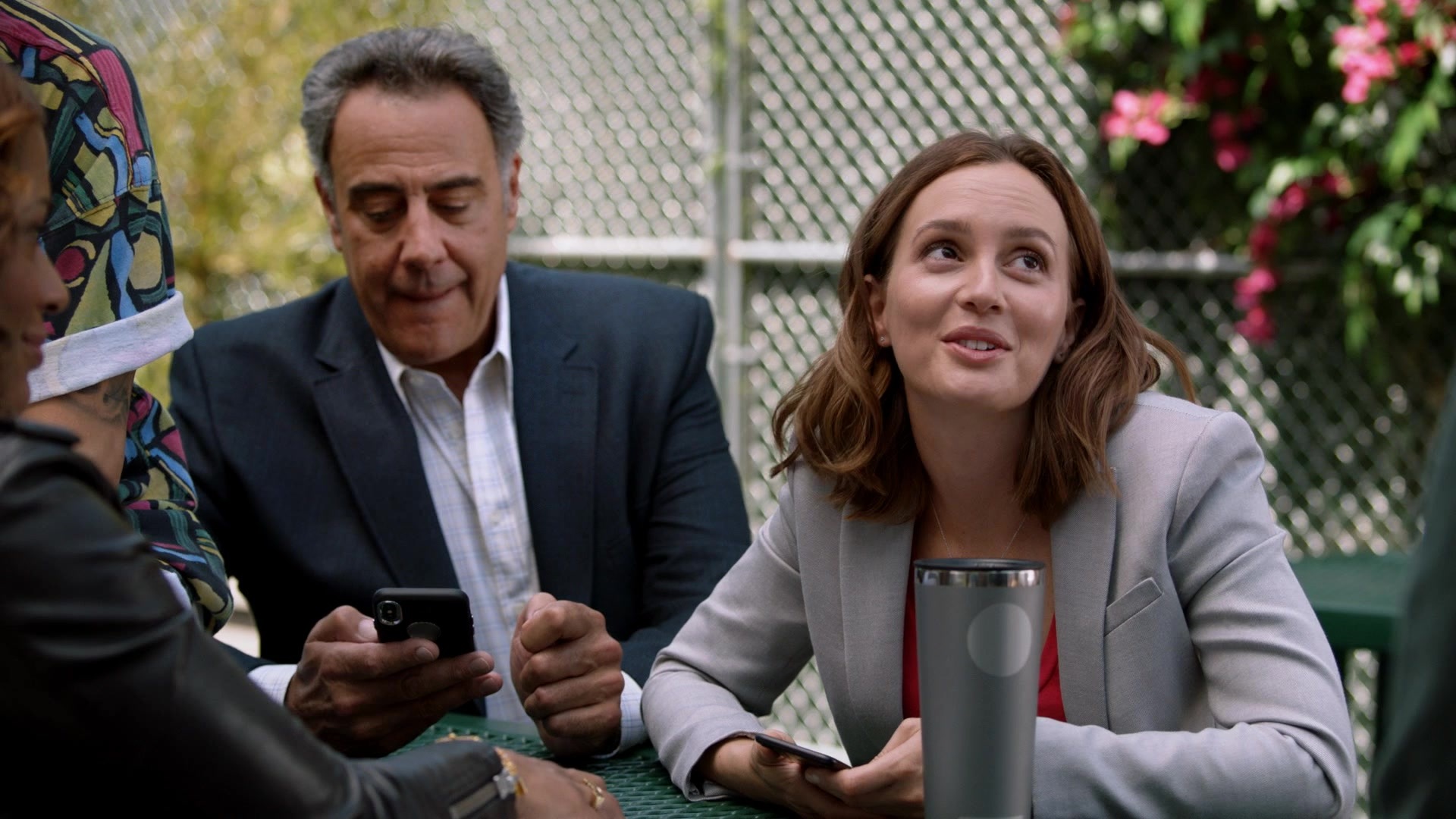 SingleParents1x02-0065.jpg