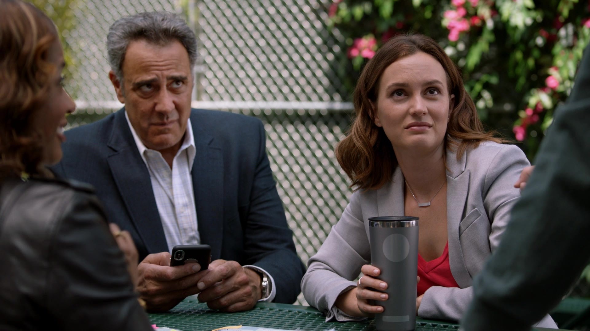 SingleParents1x02-0074.jpg