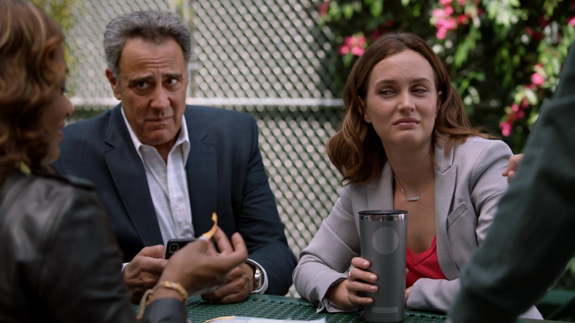 SingleParents1x02-0076.jpg