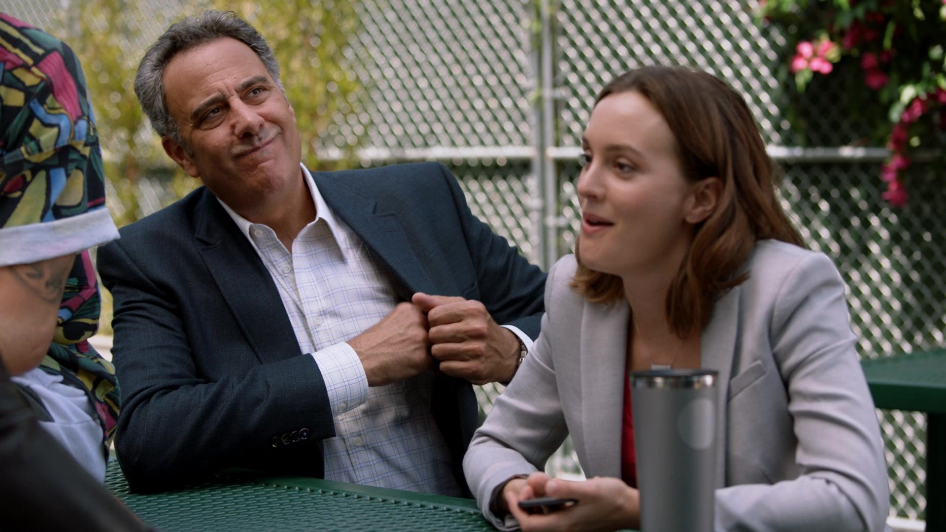 SingleParents1x02-0106.jpg
