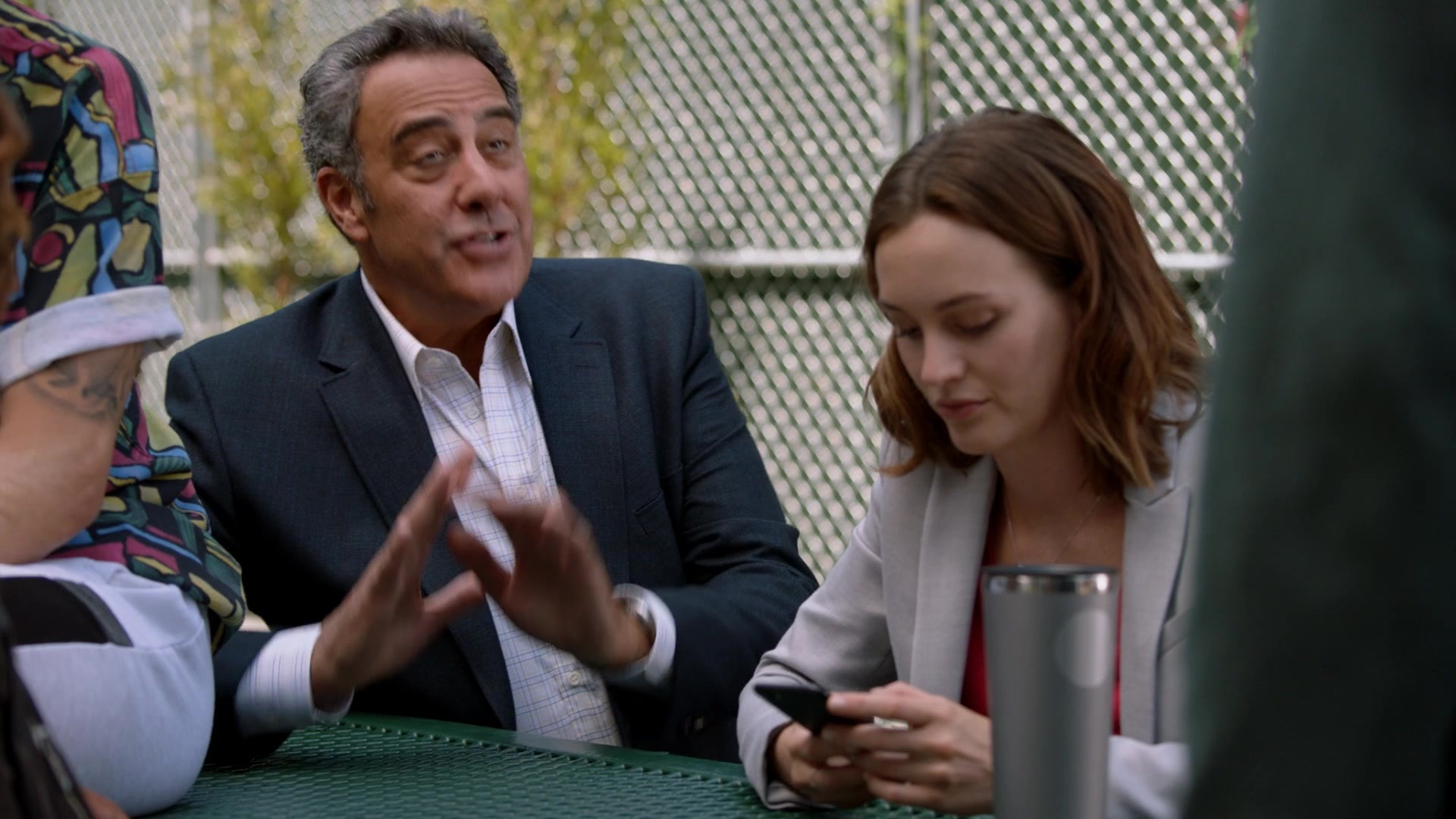 SingleParents1x02-0114.jpg