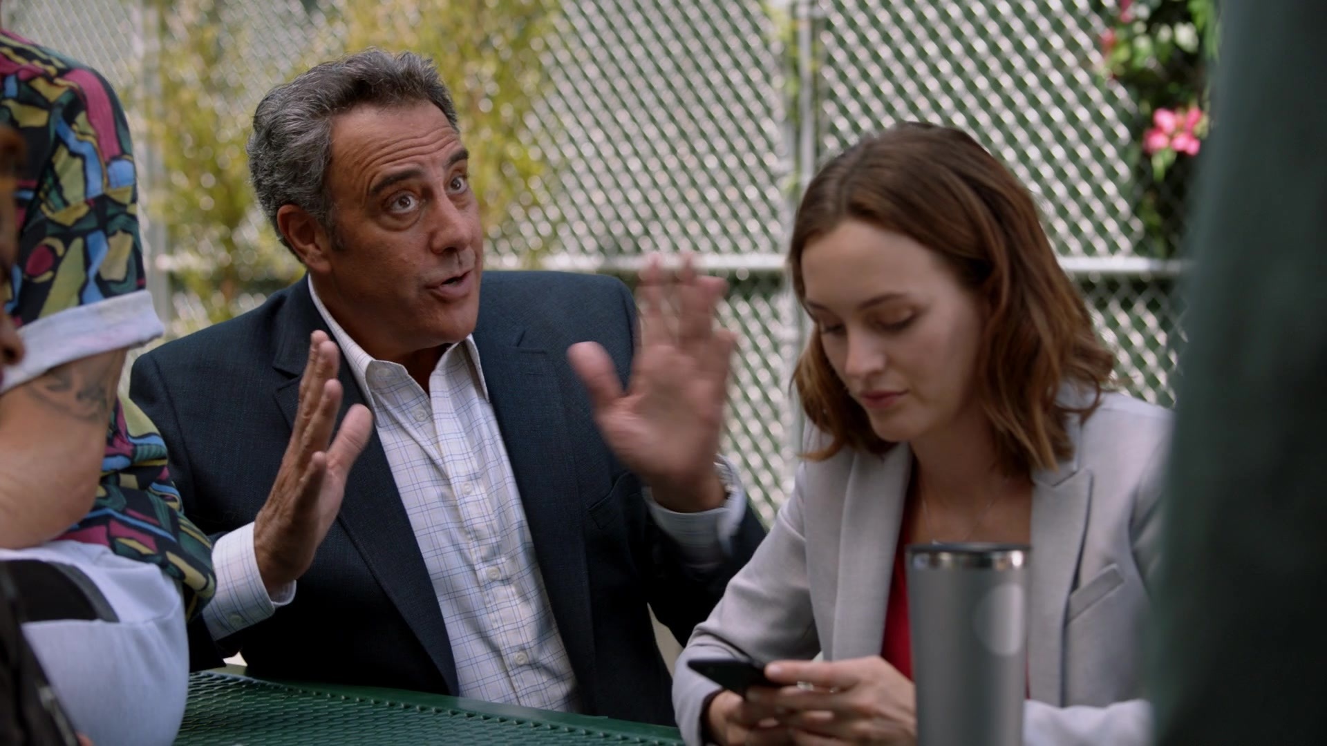 SingleParents1x02-0119.jpg