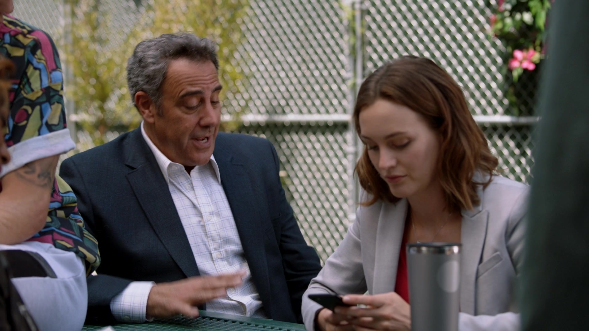 SingleParents1x02-0120.jpg