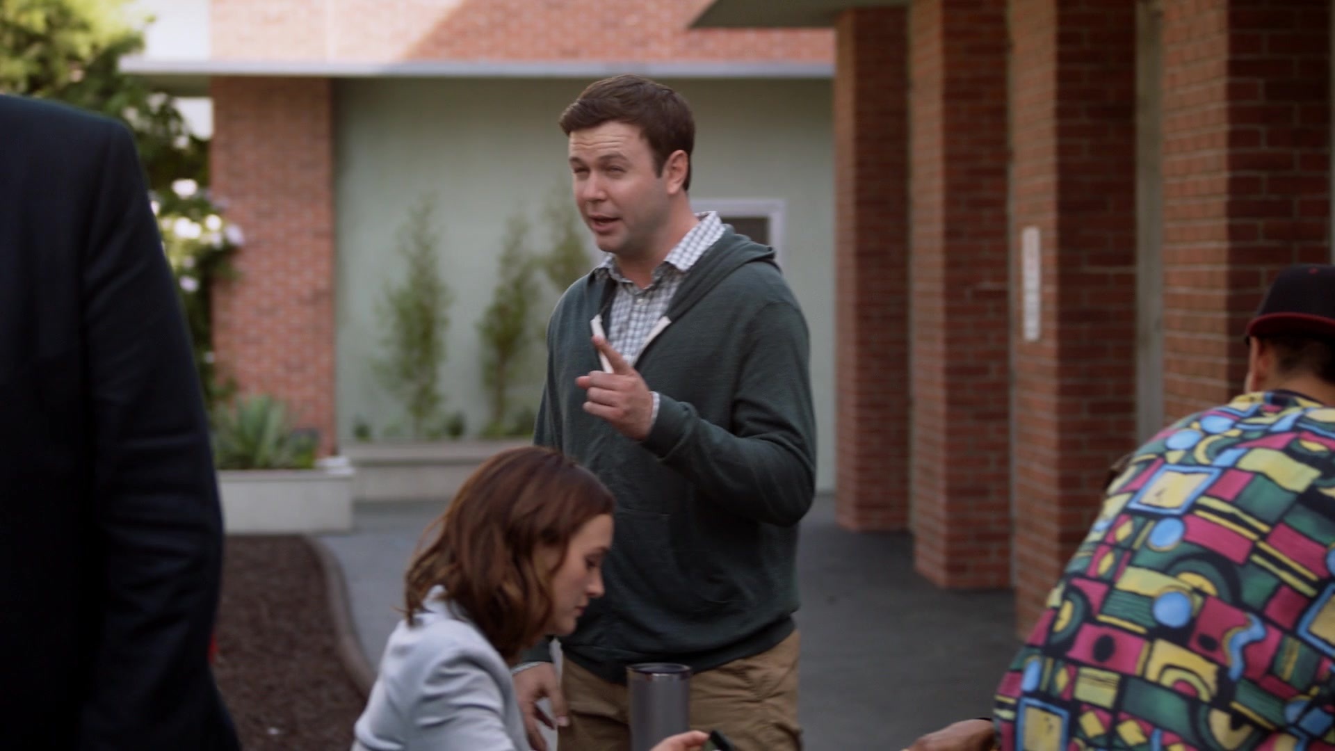 SingleParents1x02-0125.jpg