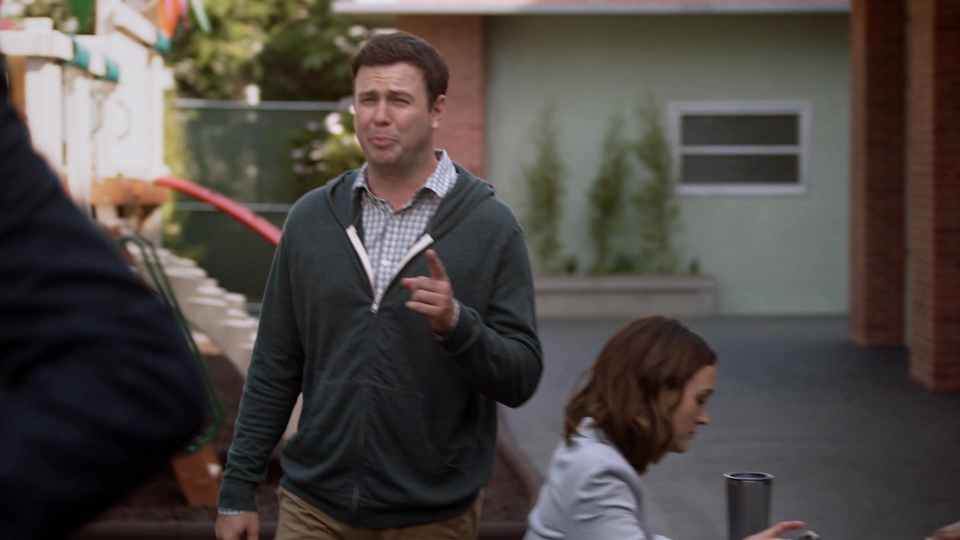 SingleParents1x02-0128.jpg