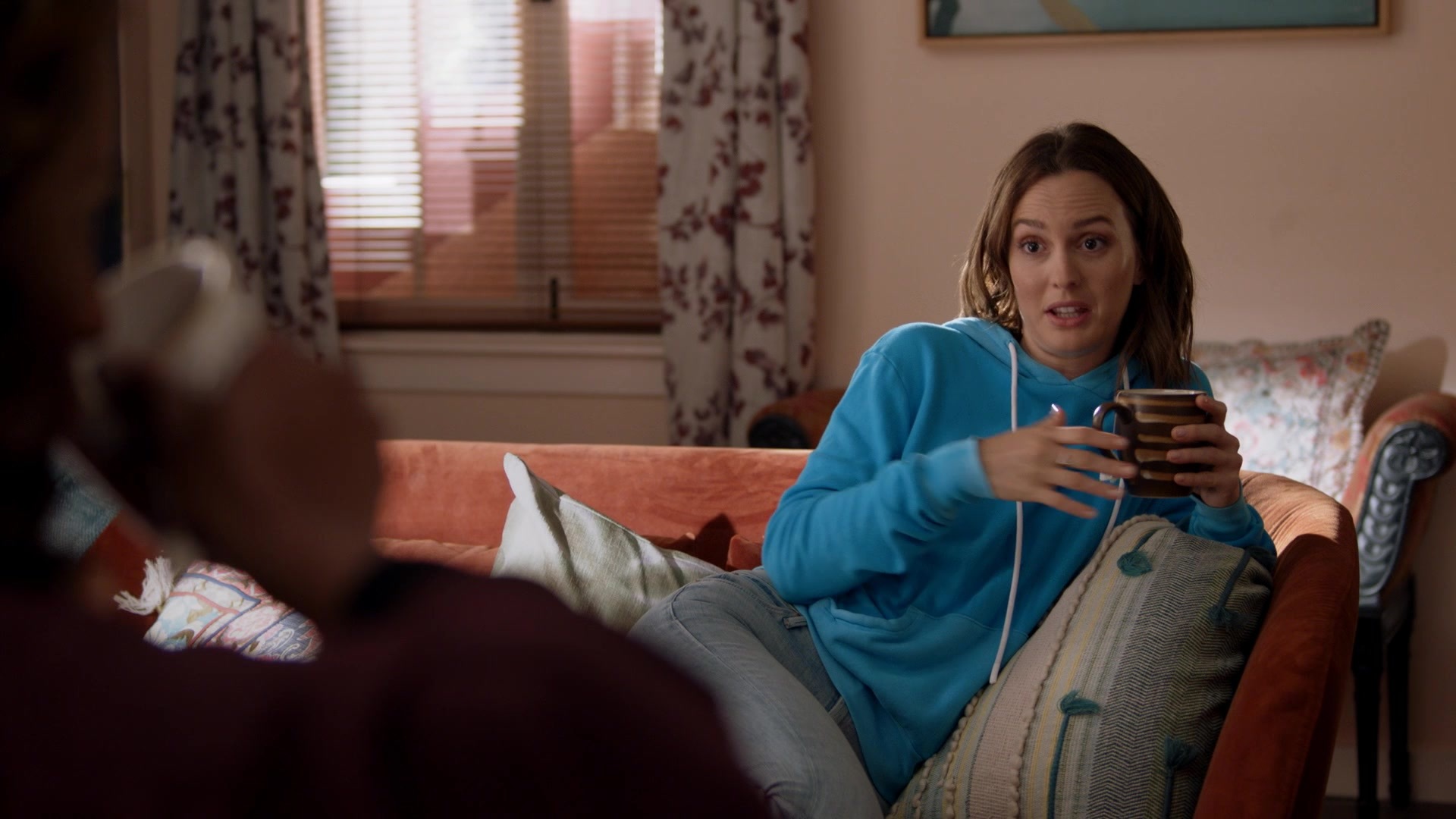 SingleParents1x02-0209.jpg