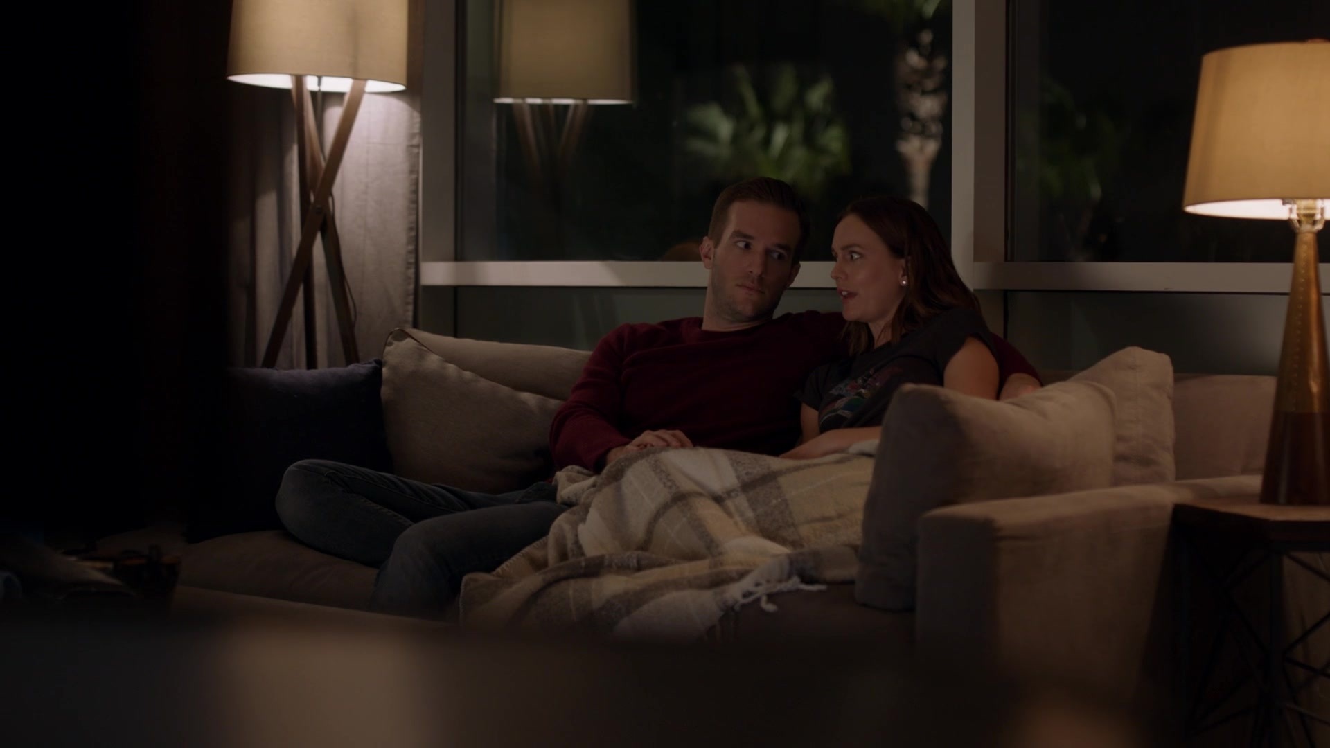 SingleParents1x02-1001.jpg