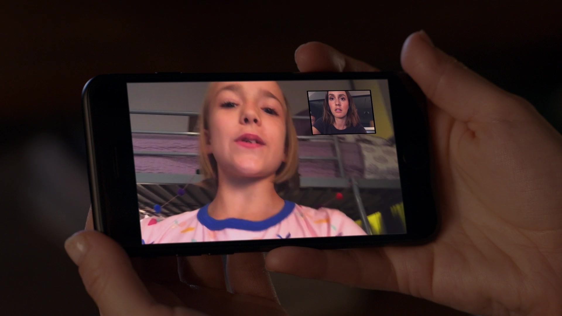 SingleParents1x02-1034.jpg