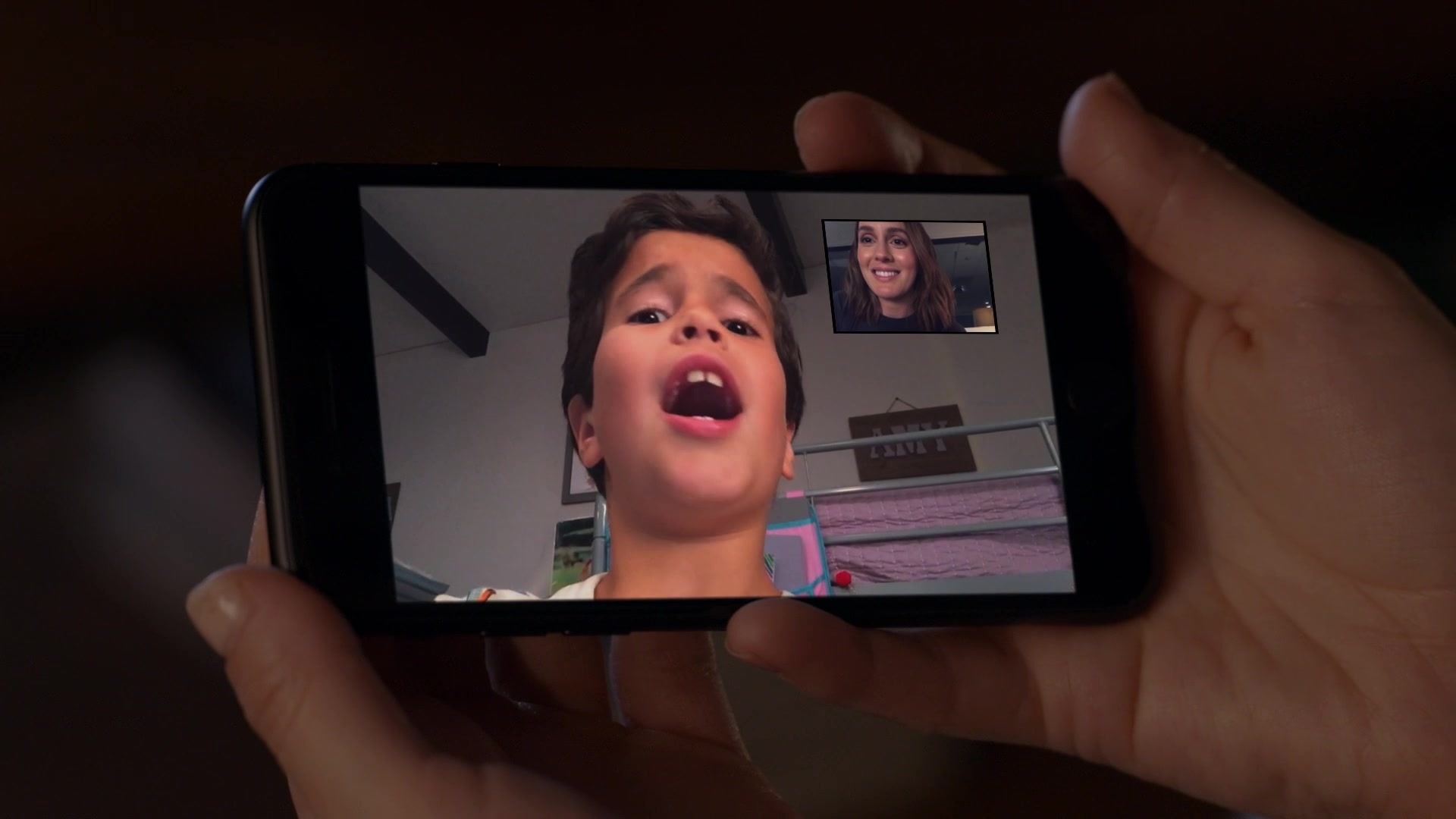 SingleParents1x02-1081.jpg