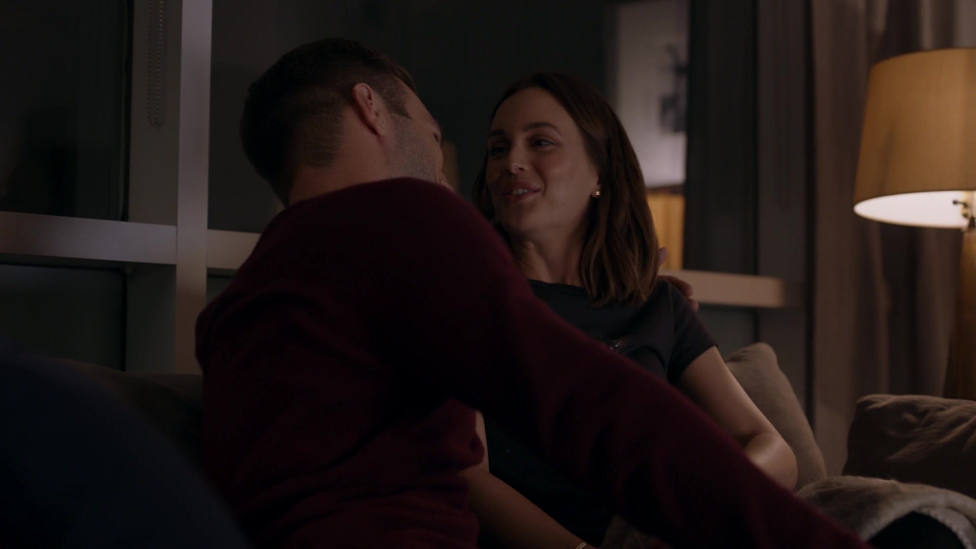 SingleParents1x02-1103.jpg