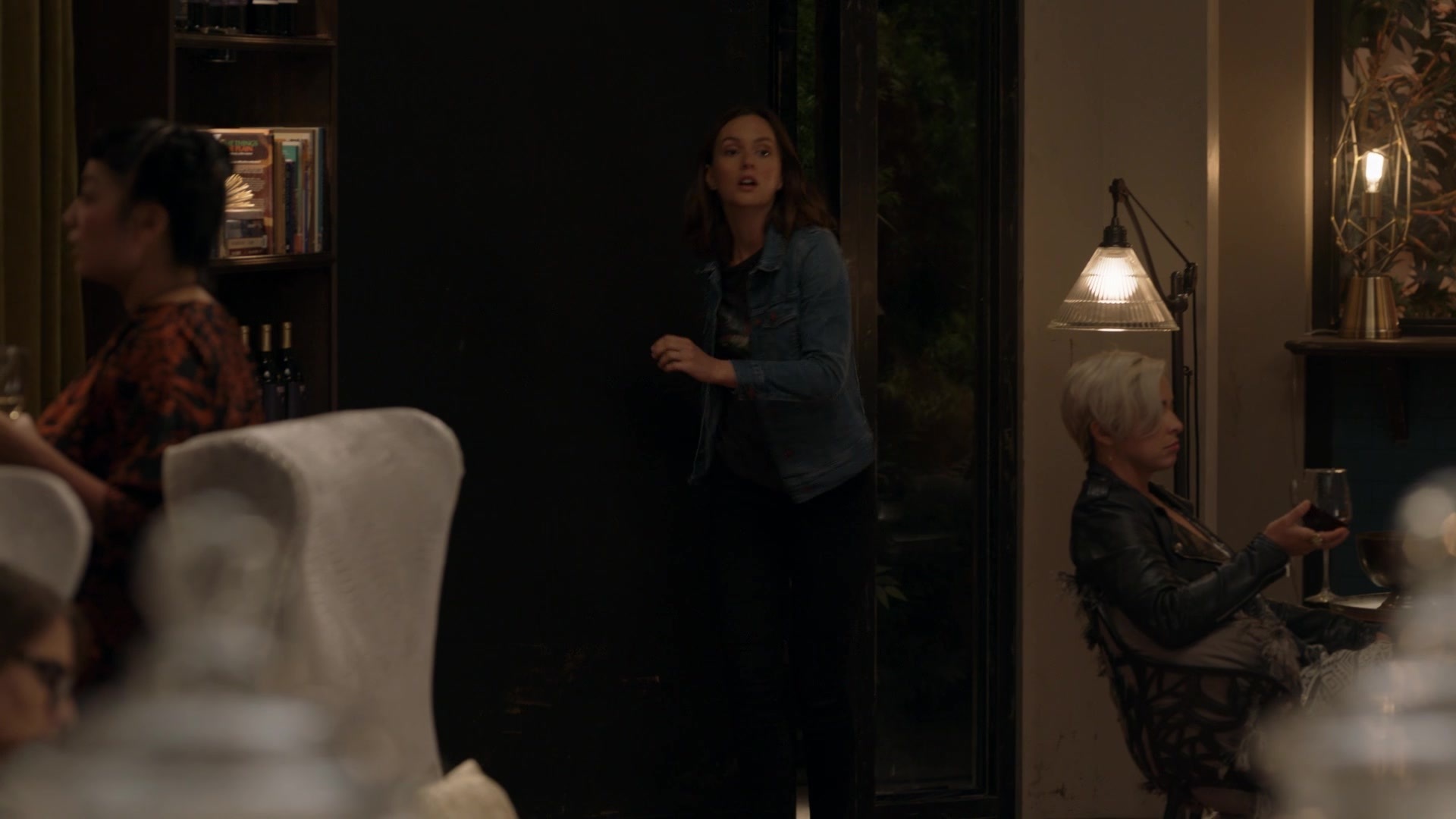 SingleParents1x02-1135.jpg