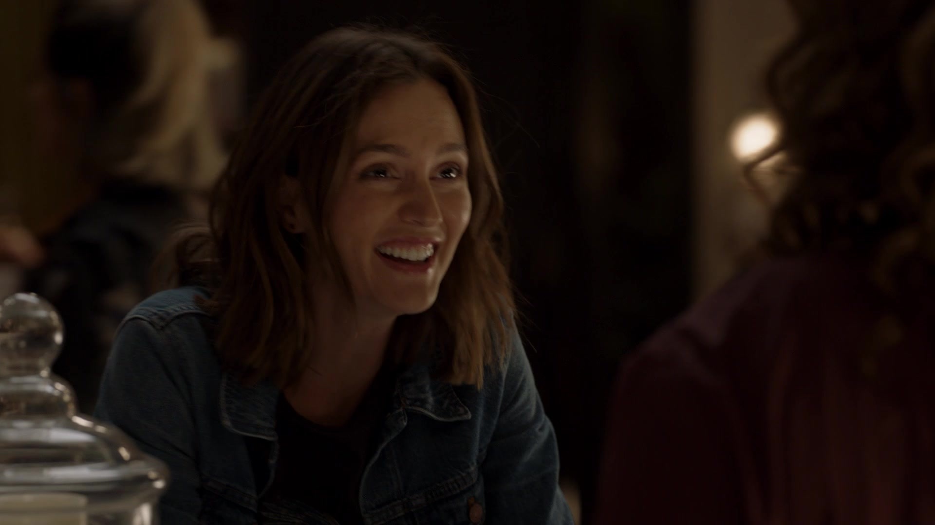 SingleParents1x02-1158.jpg