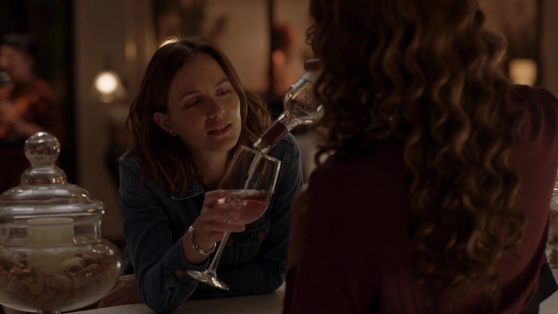 SingleParents1x02-1602.jpg
