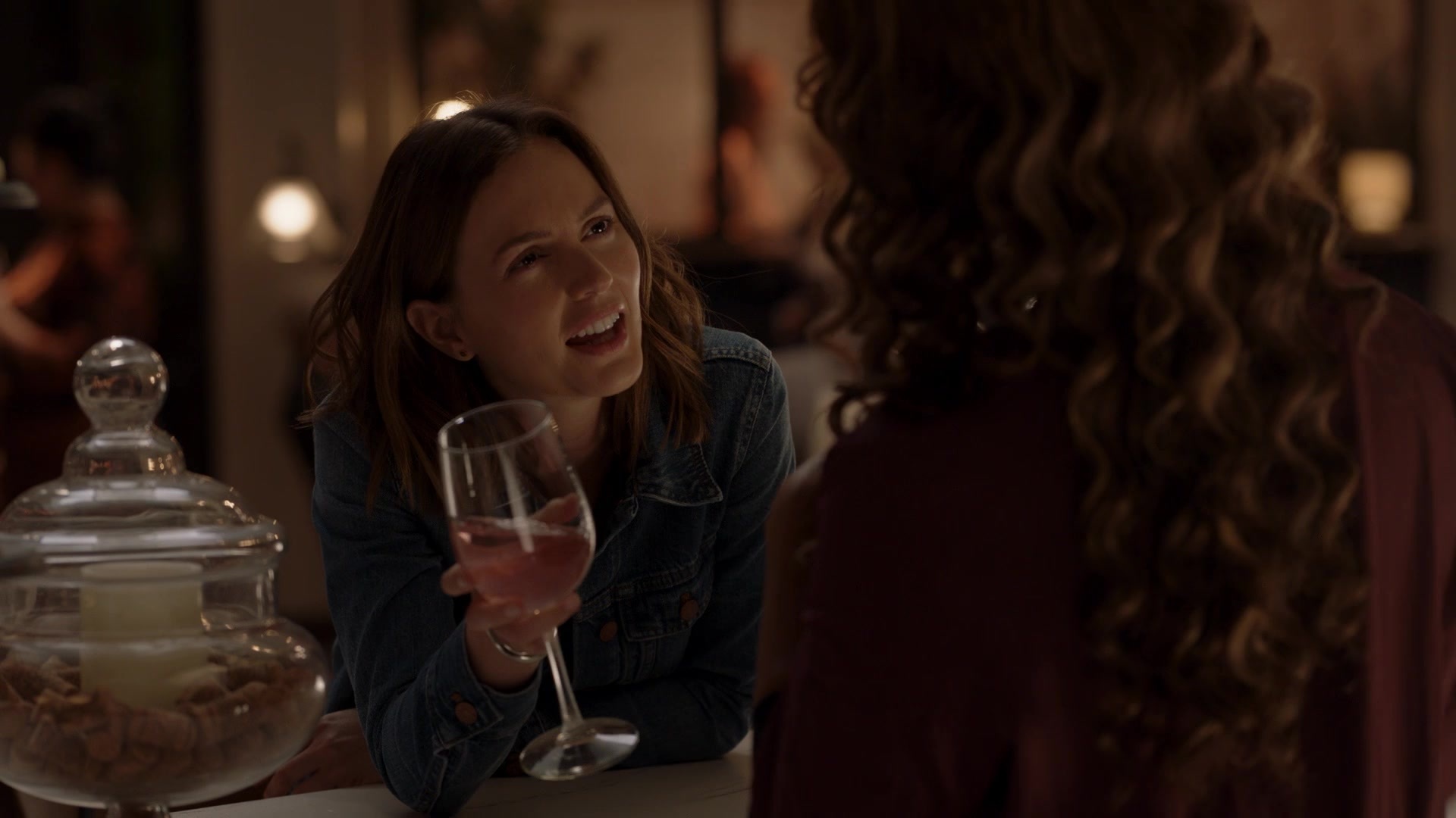 SingleParents1x02-1606.jpg