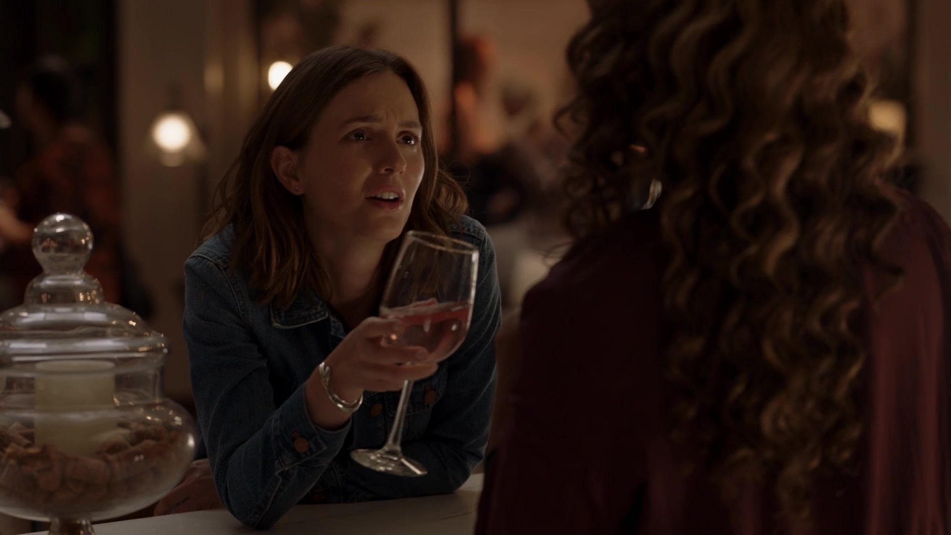 SingleParents1x02-1617.jpg