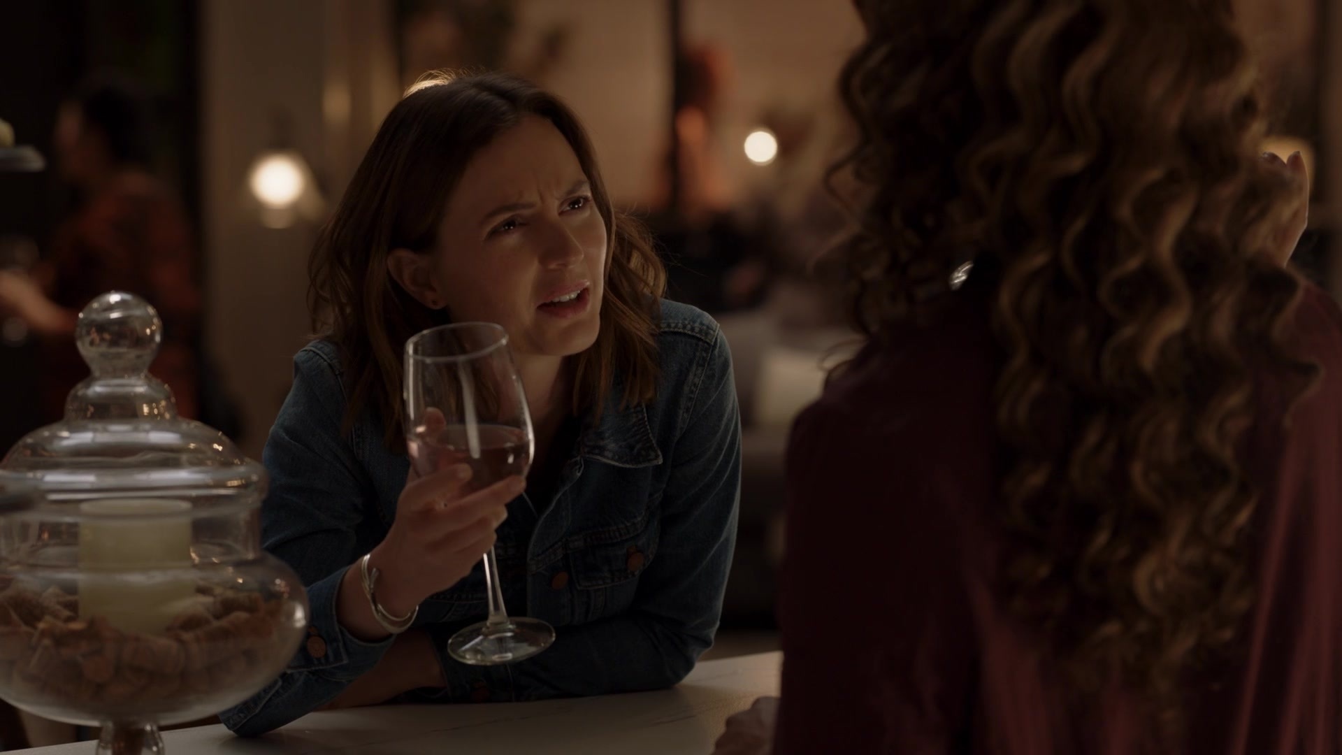 SingleParents1x02-1630.jpg
