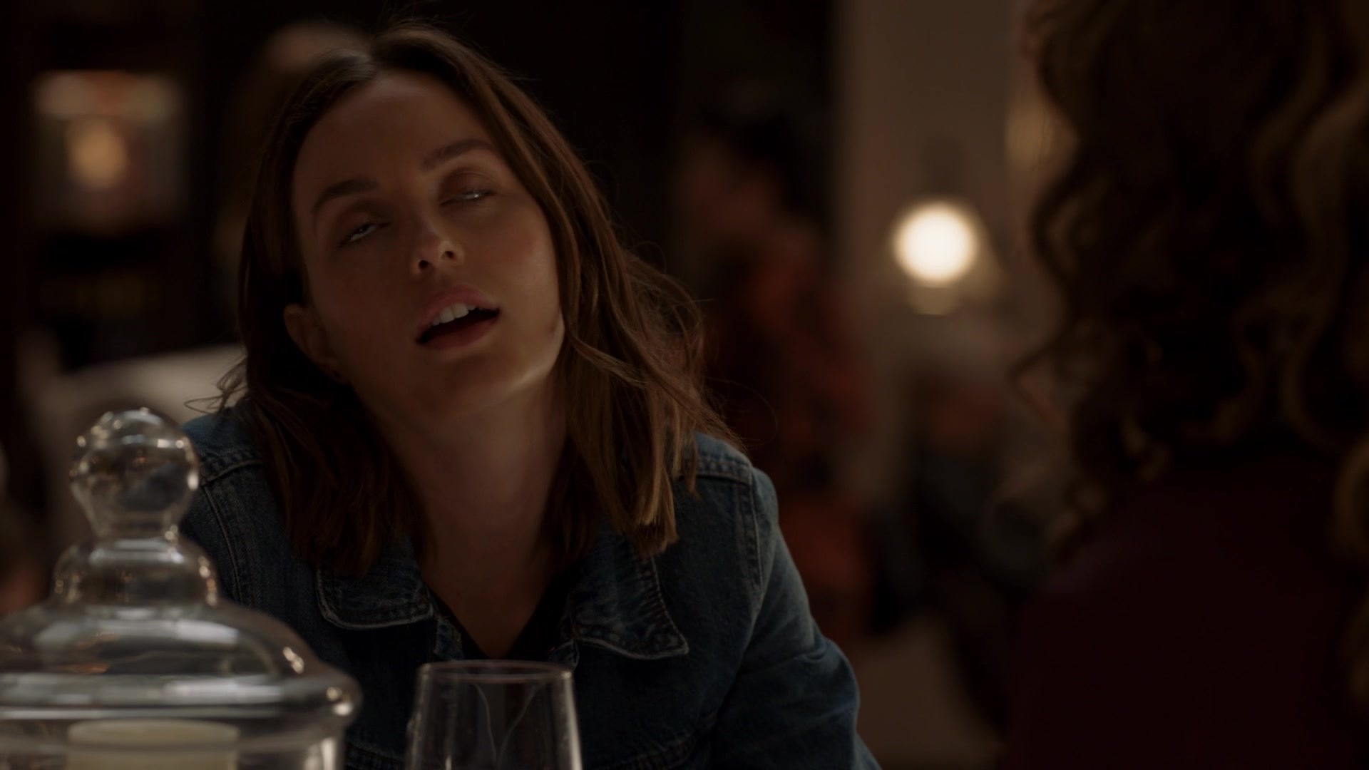 SingleParents1x02-1700.jpg