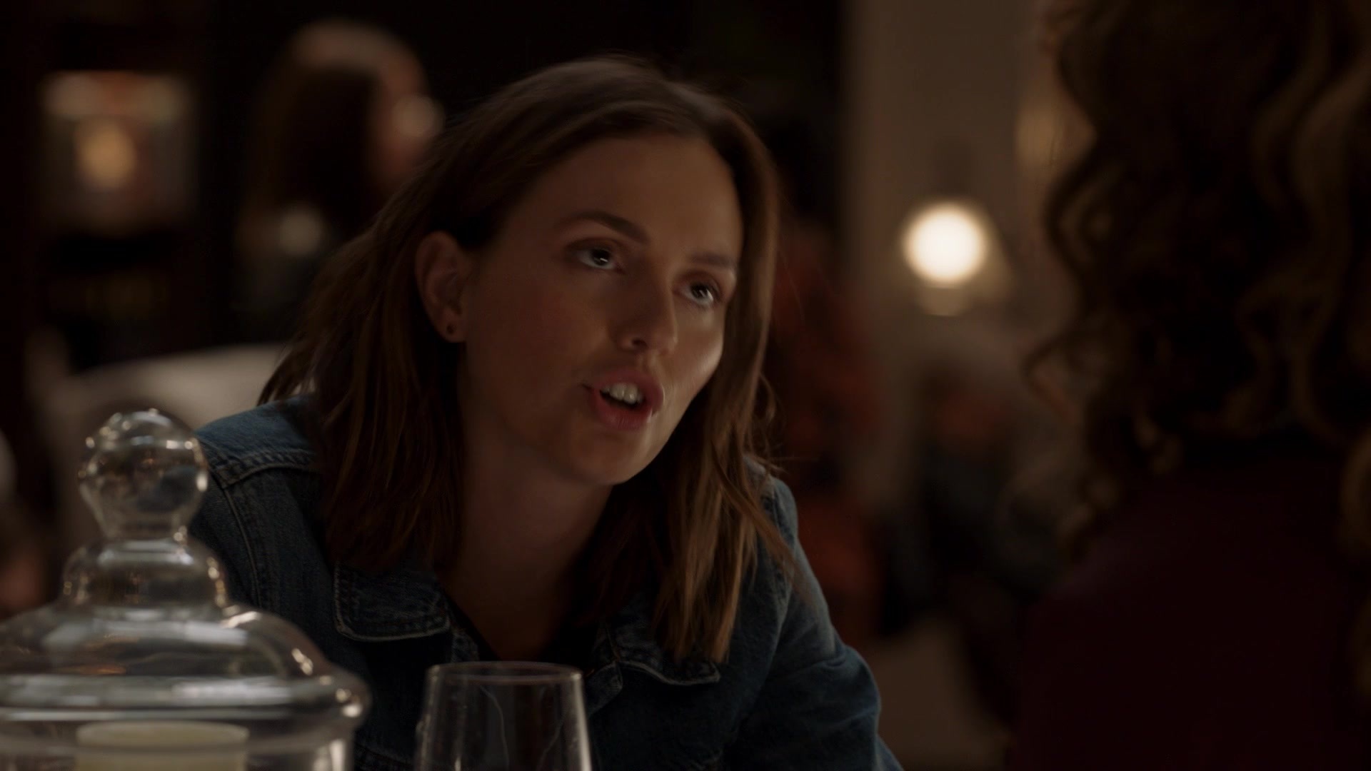 SingleParents1x02-1702.jpg
