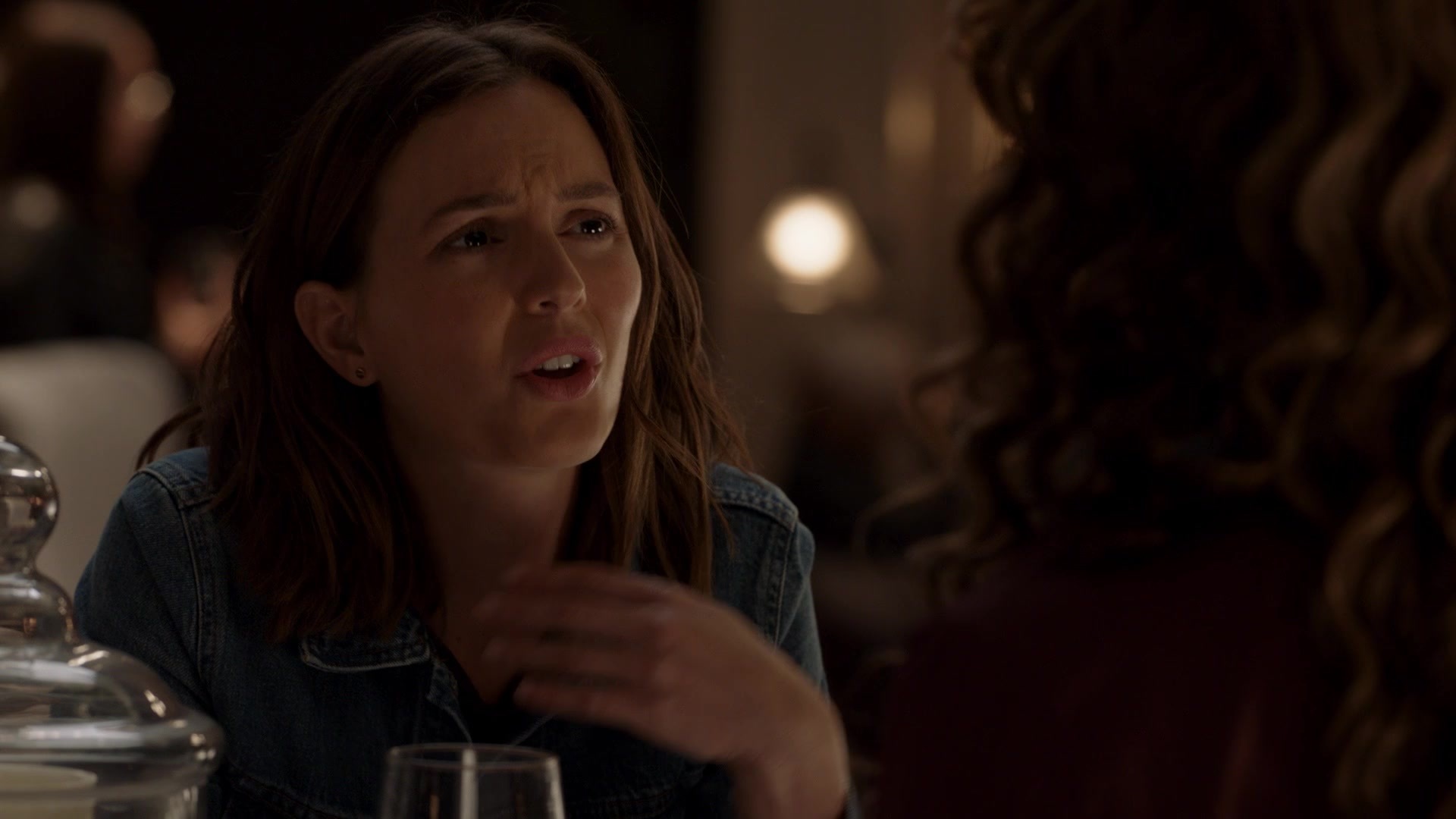 SingleParents1x02-1739.jpg